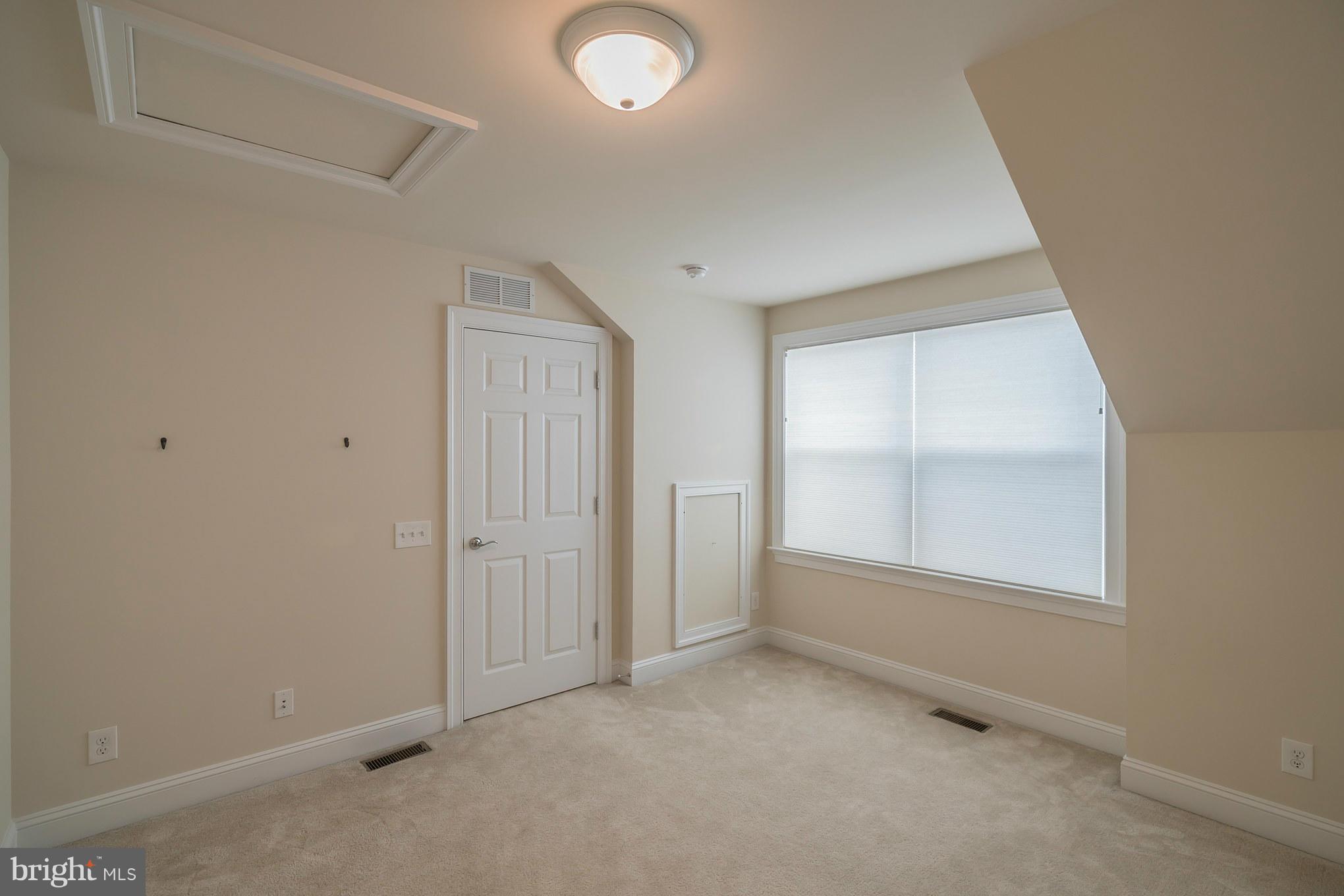 METROWEST - Residential