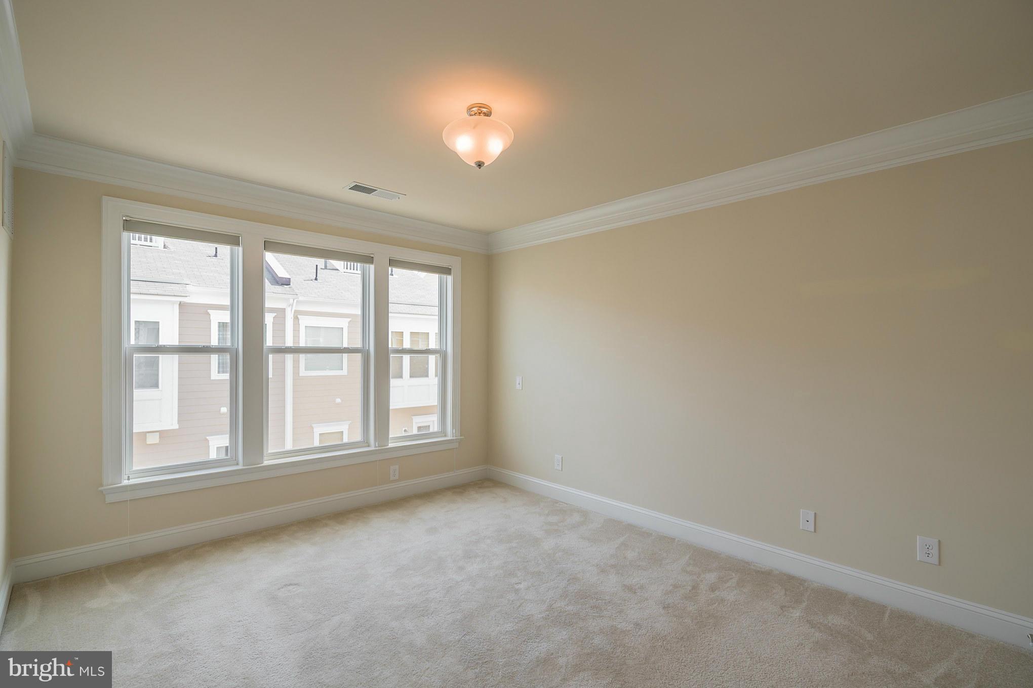 METROWEST - Residential