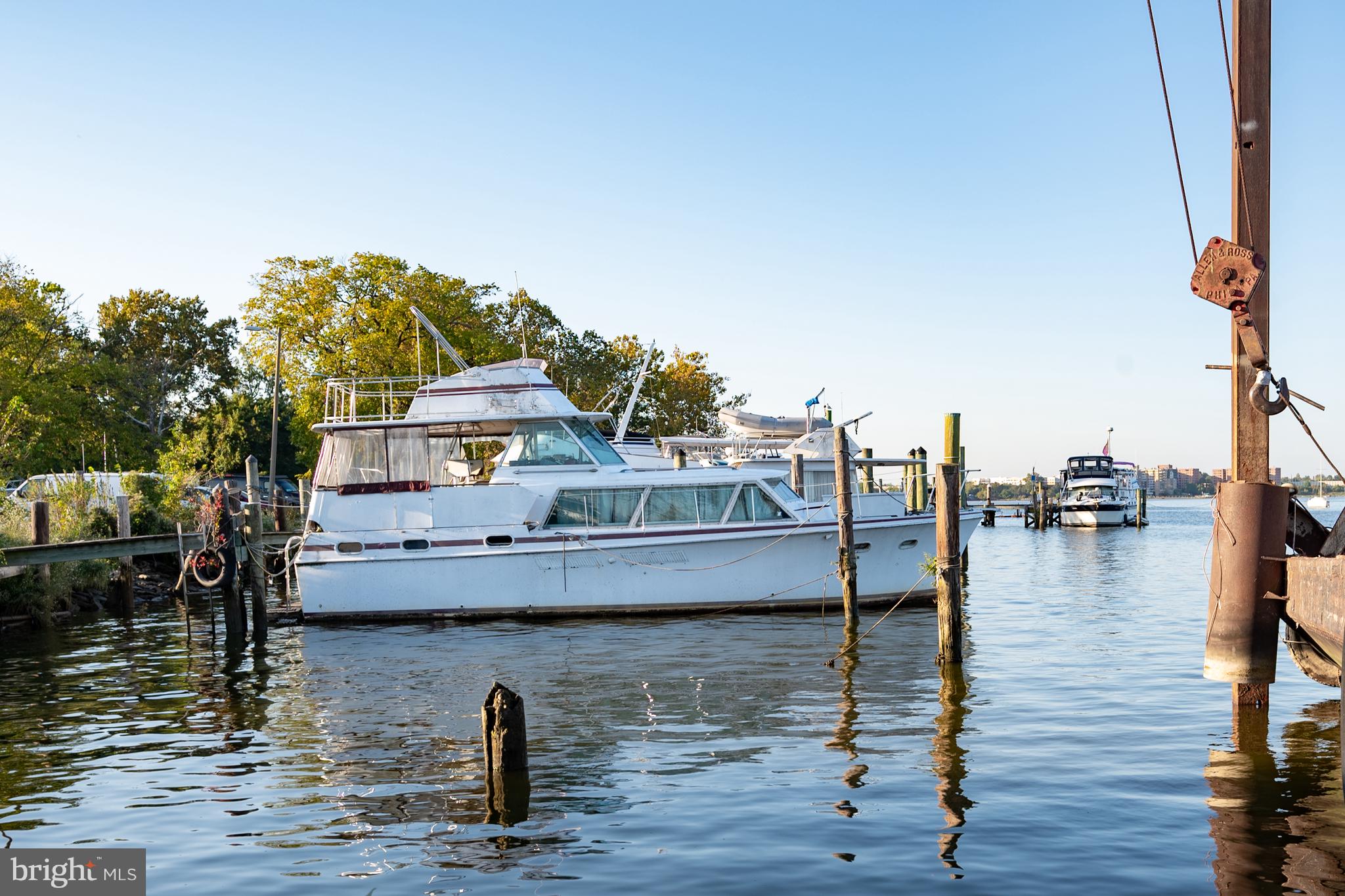 BELLE HAVEN - Residential