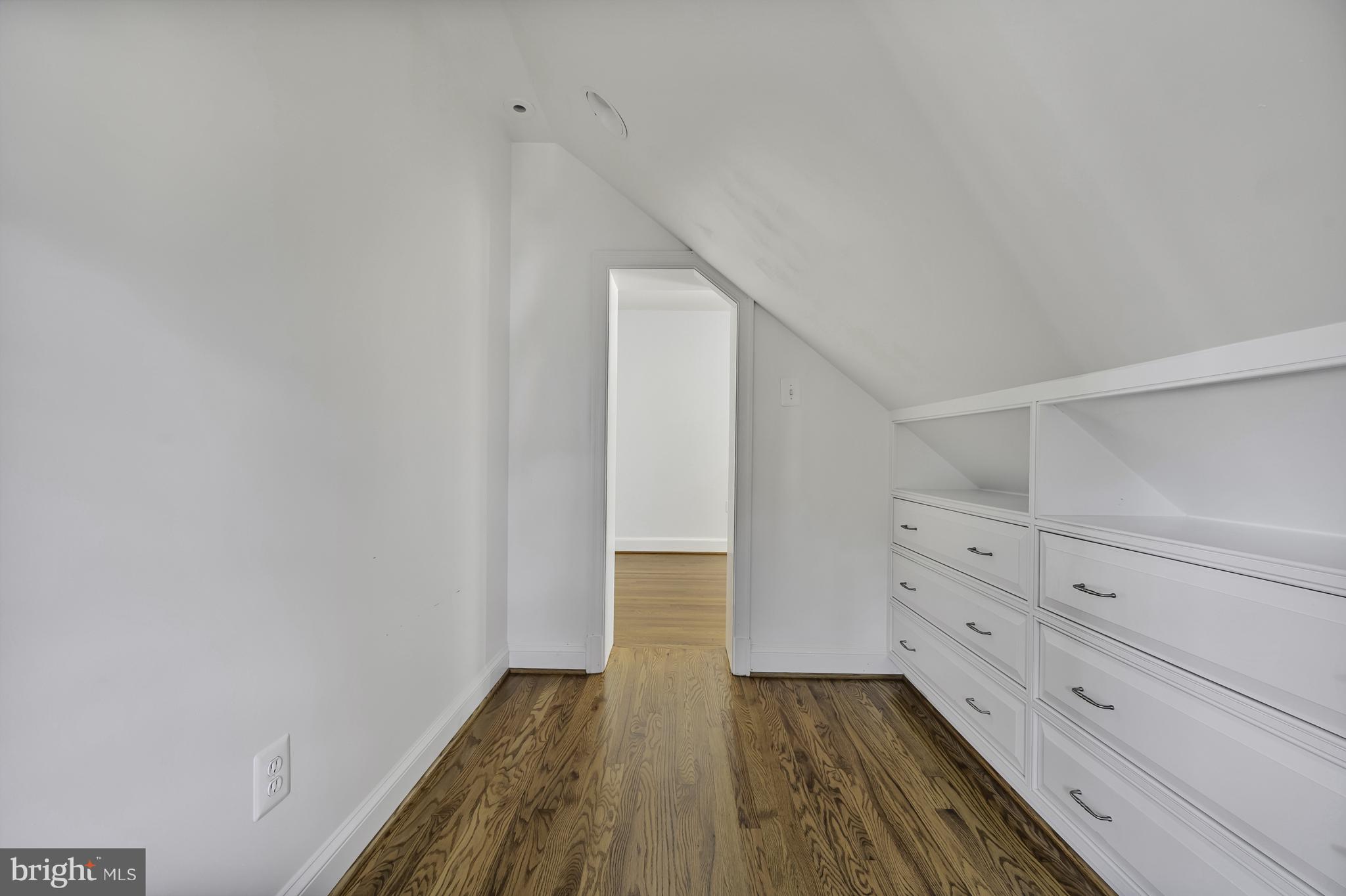 BELLE HAVEN - Residential