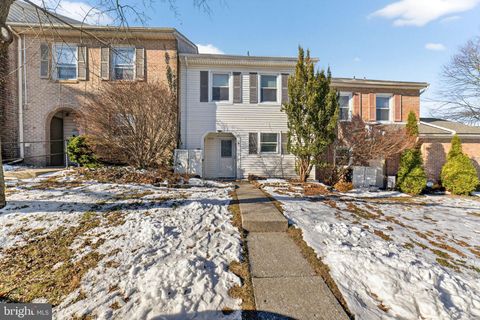 Photo of 1930 Cricklewood Cove, FOGELSVILLE, PA 18051 (MLS # PALH2014322)