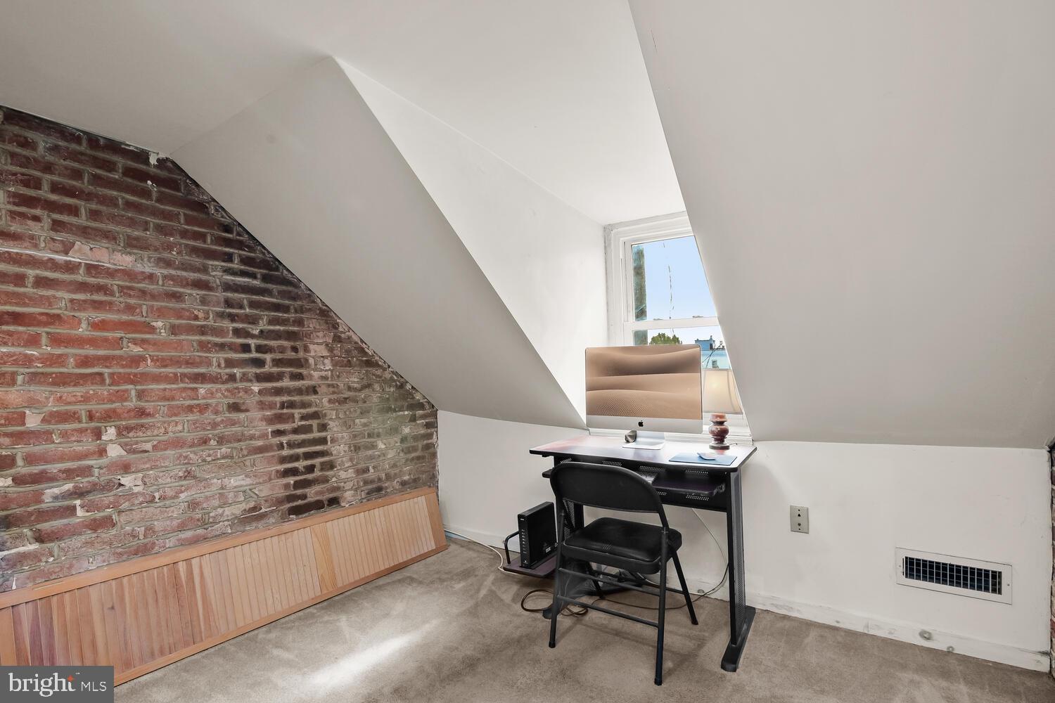 FELLS POINT HISTORIC DISTRICT - Residential