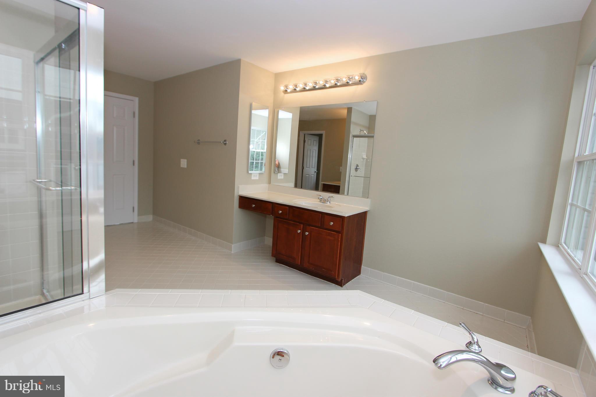 FAIRCREST SOUTH - Residential