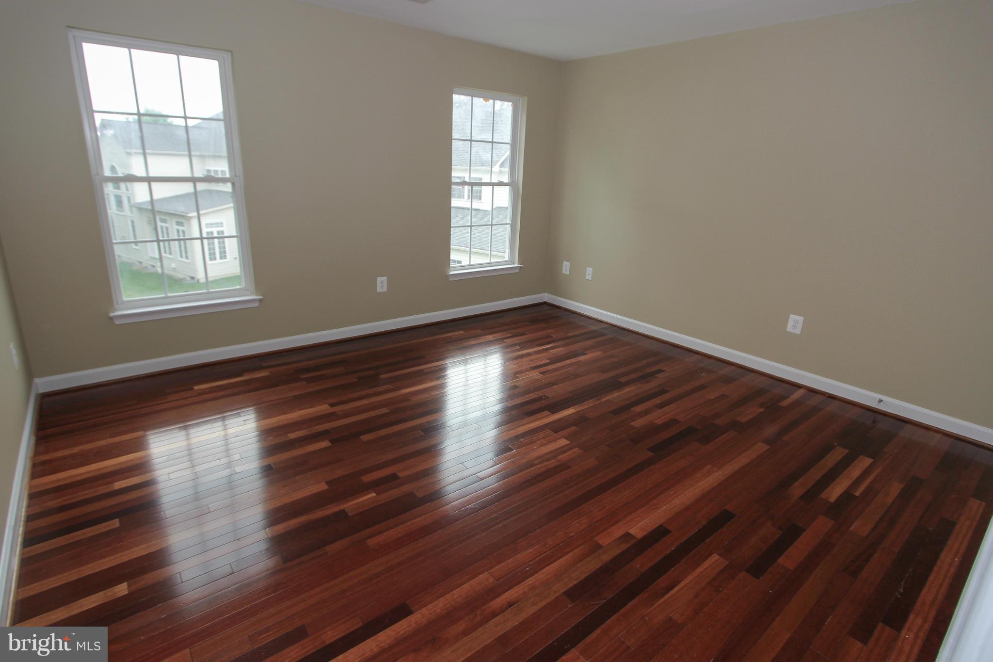 FAIRCREST SOUTH - Residential