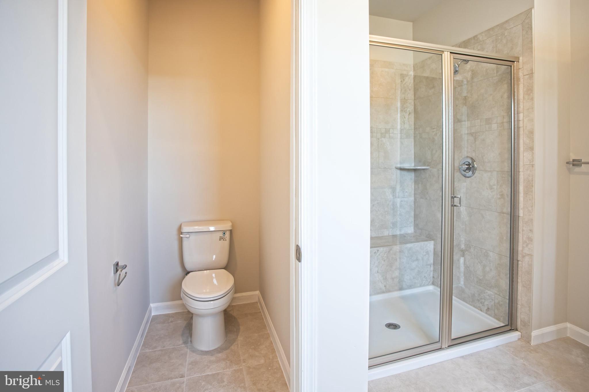 HASTINGS MARKETPLACE - Residential Lease