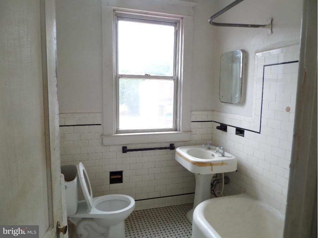 ROSEMONT - Residential