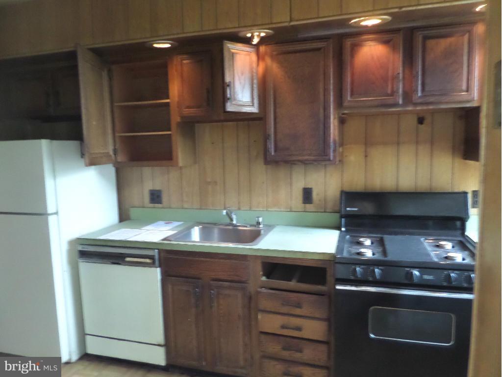 ROSEMONT - Residential