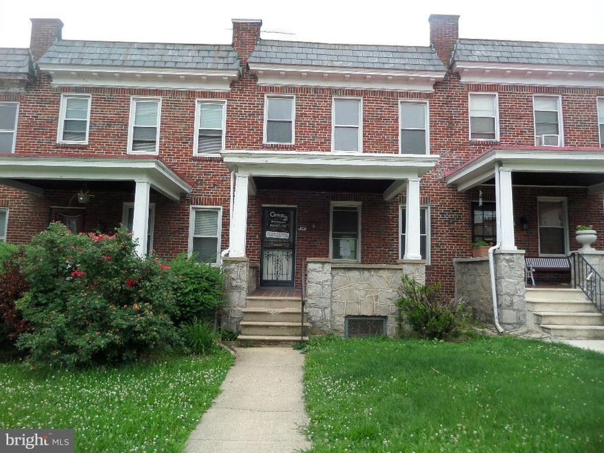 HUD Owned Home, HUD case# 241-720521. Sold "As Is." FHA insurable w/ repair escrow of $2,750. Cozy attached row home in Rosemont. This home has 3 bedrooms 1 bath, separate dining room, hardwood floors. Partially finished basement for storage or added living space. Fenced in rear patio, perfect for Summer time!