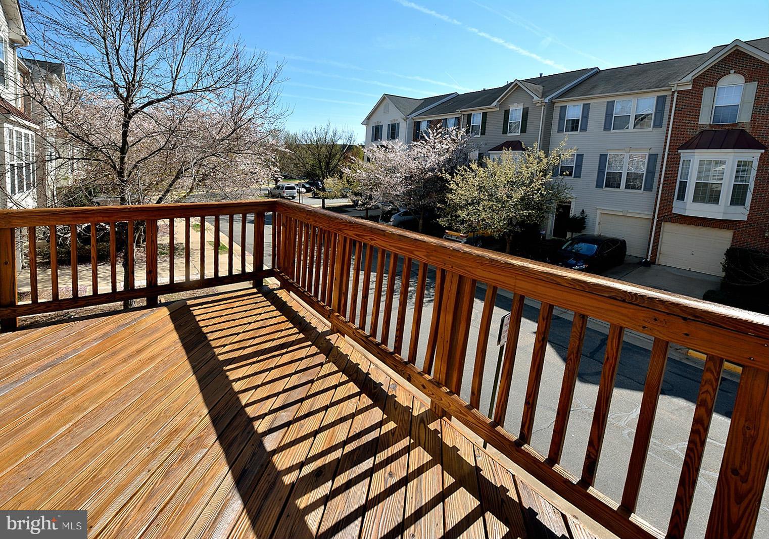 MOUNT VEE MANOR - Residential