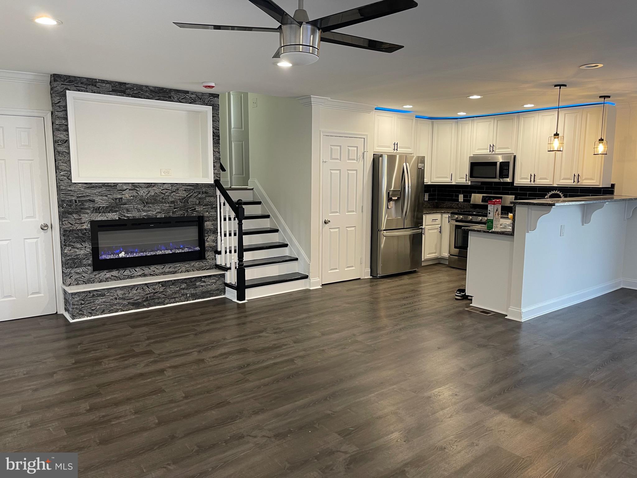 WESTVIEW PARK - Residential