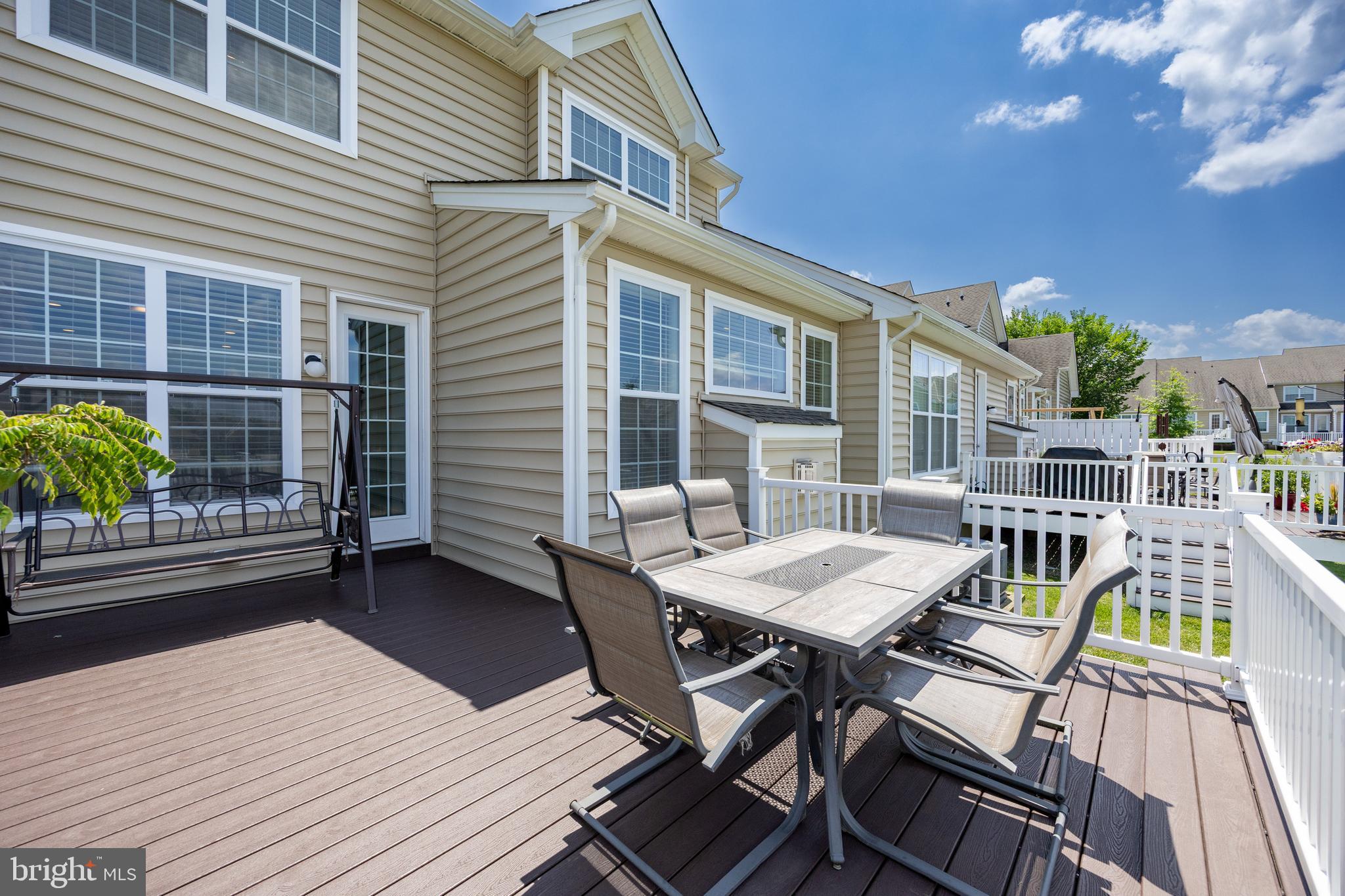 WHITE SPRINGS AT PROVIDENCE - Residential Lease