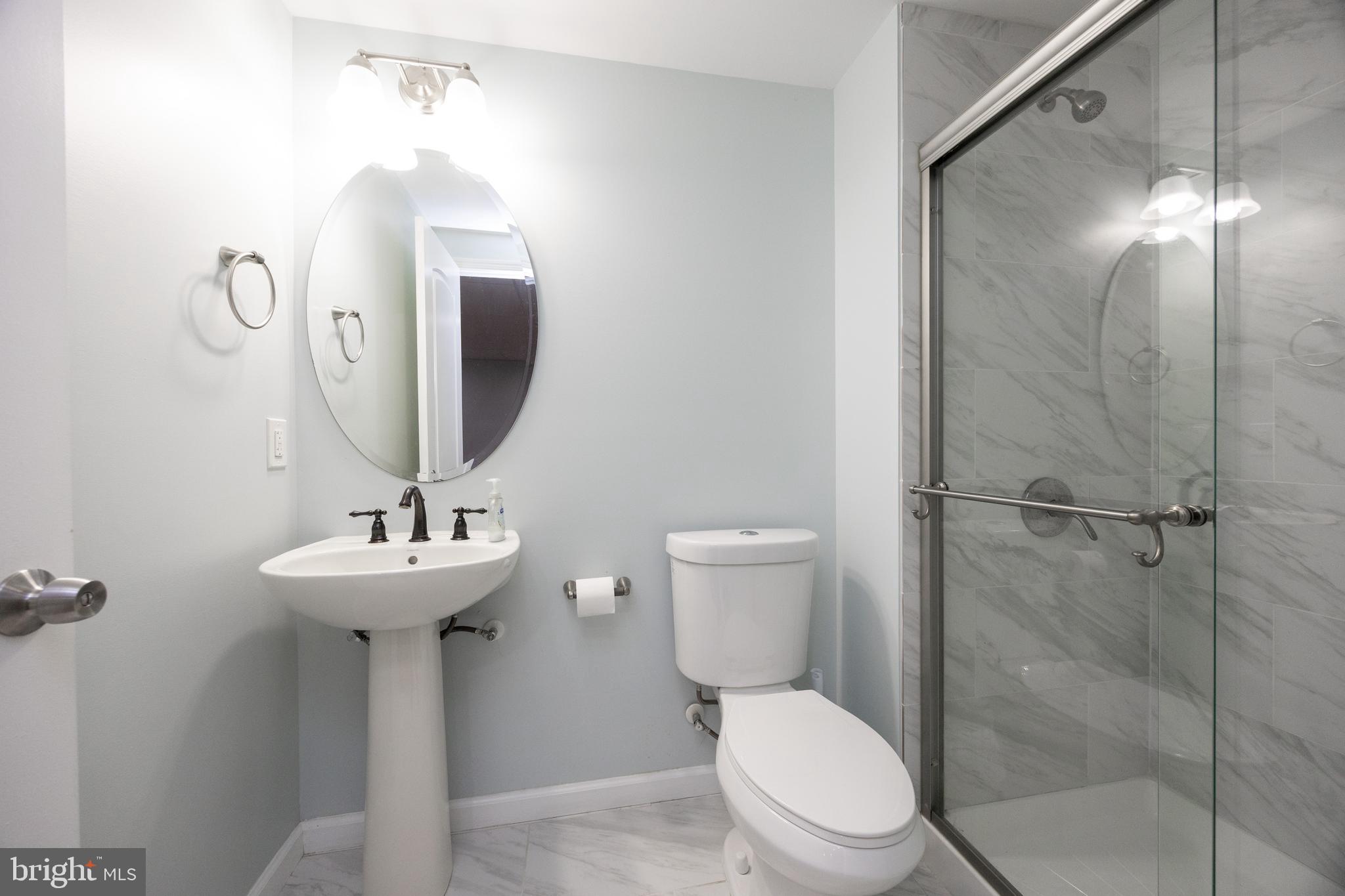 WHITE SPRINGS AT PROVIDENCE - Residential Lease