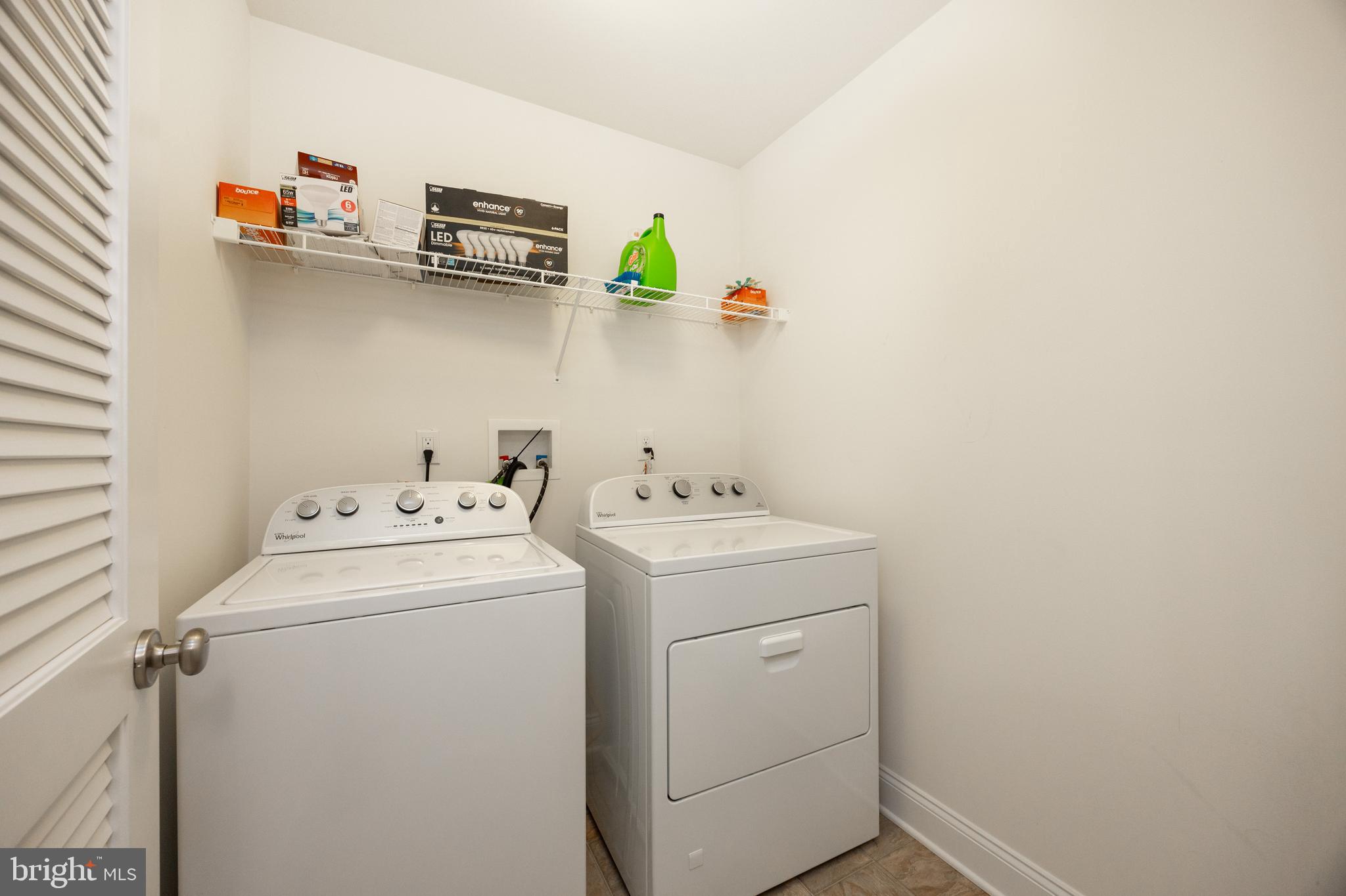 WHITE SPRINGS AT PROVIDENCE - Residential Lease