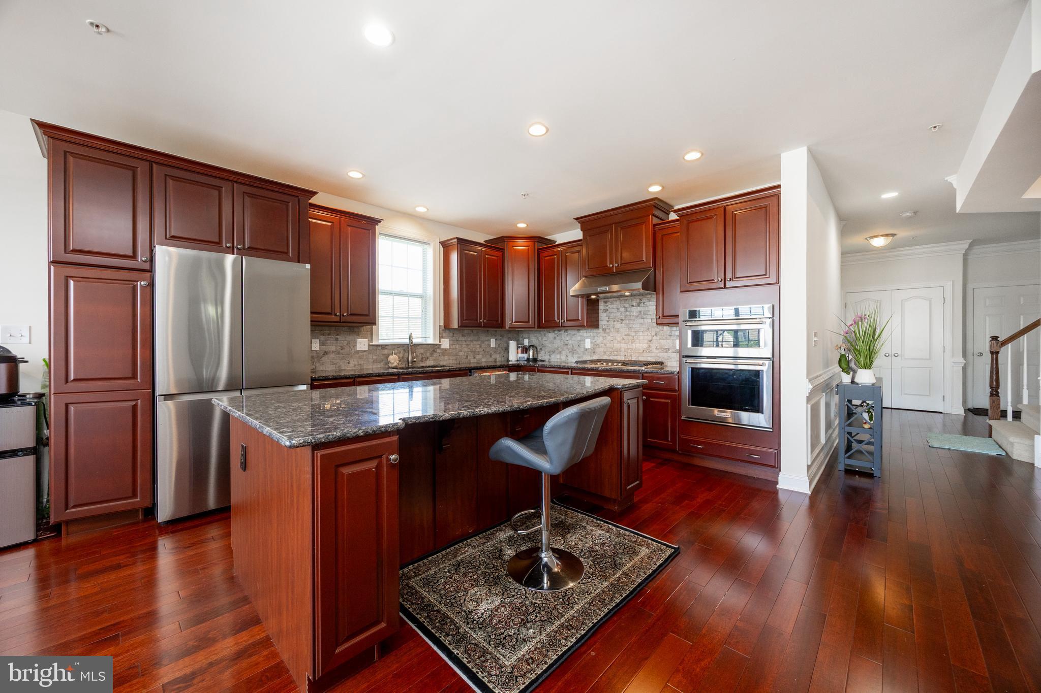 WHITE SPRINGS AT PROVIDENCE - Residential Lease