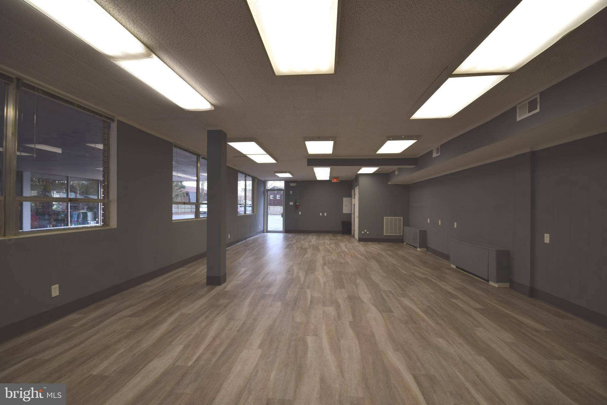 417 BROAD STREET W 101