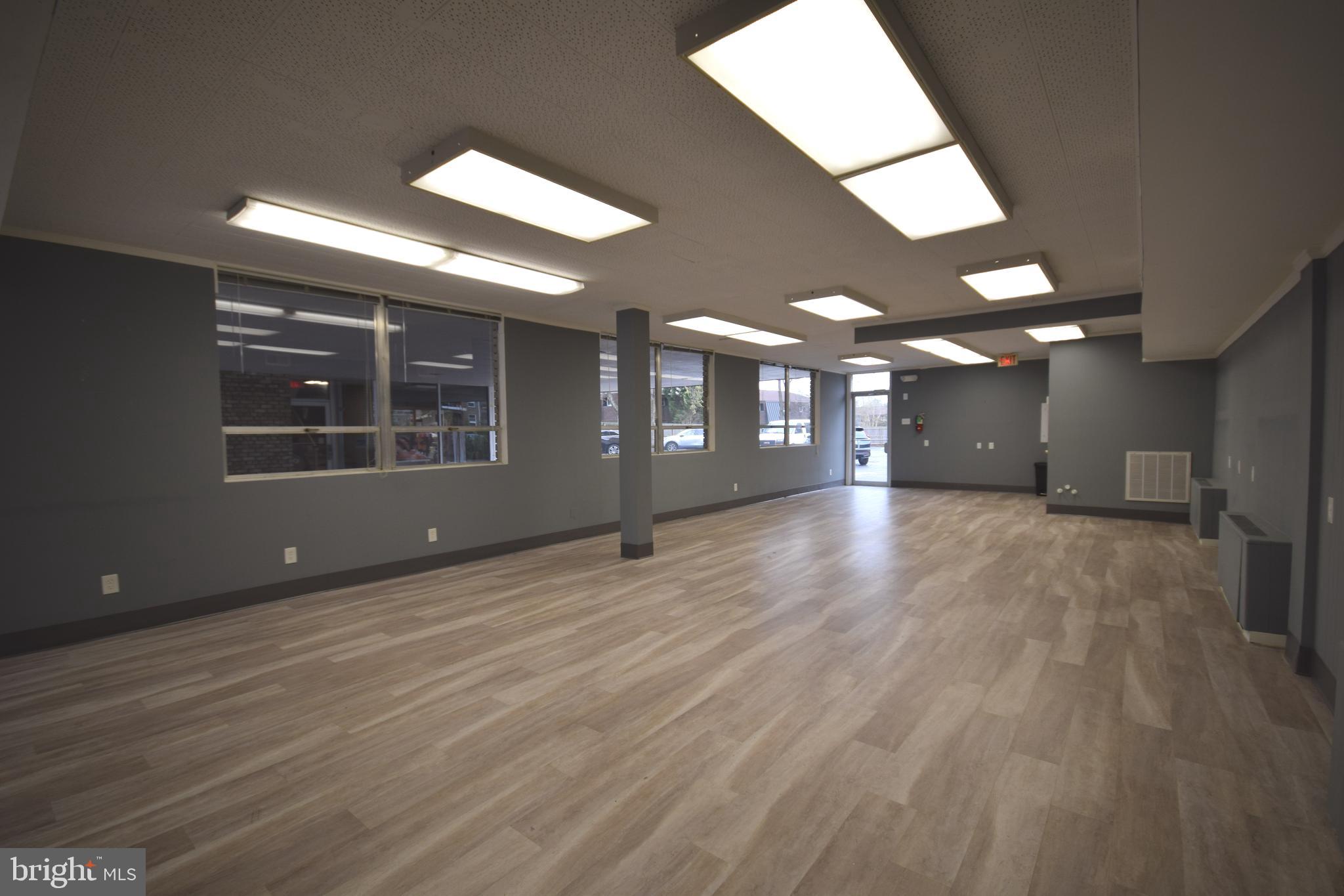 417 BROAD STREET W 101