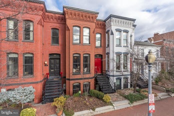 Townhouse at 1223 O STREET NW