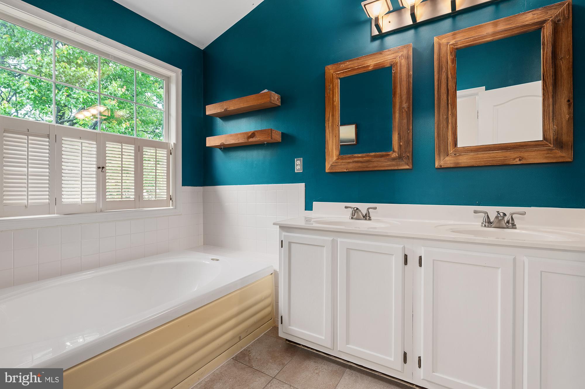 QUAIL RUN SOUTH - Residential Lease