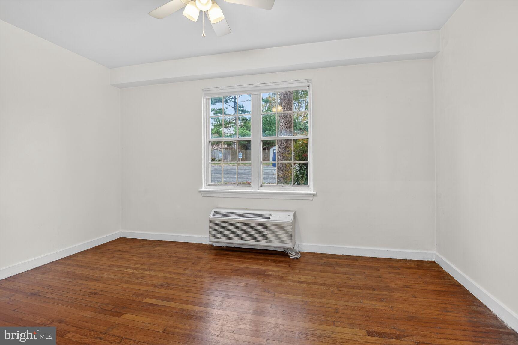 AUBURN VILLAGE - Residential