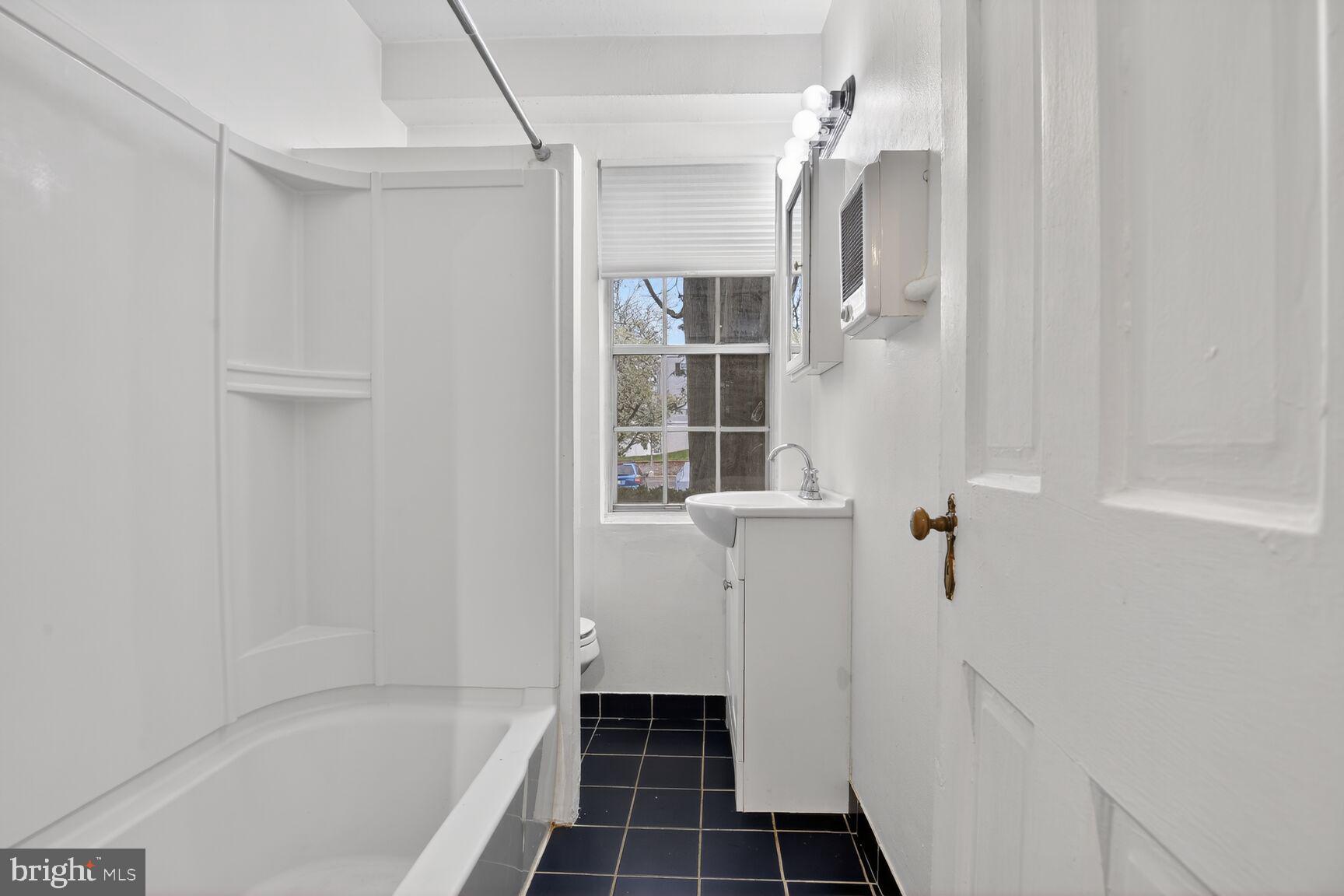 AUBURN VILLAGE - Residential