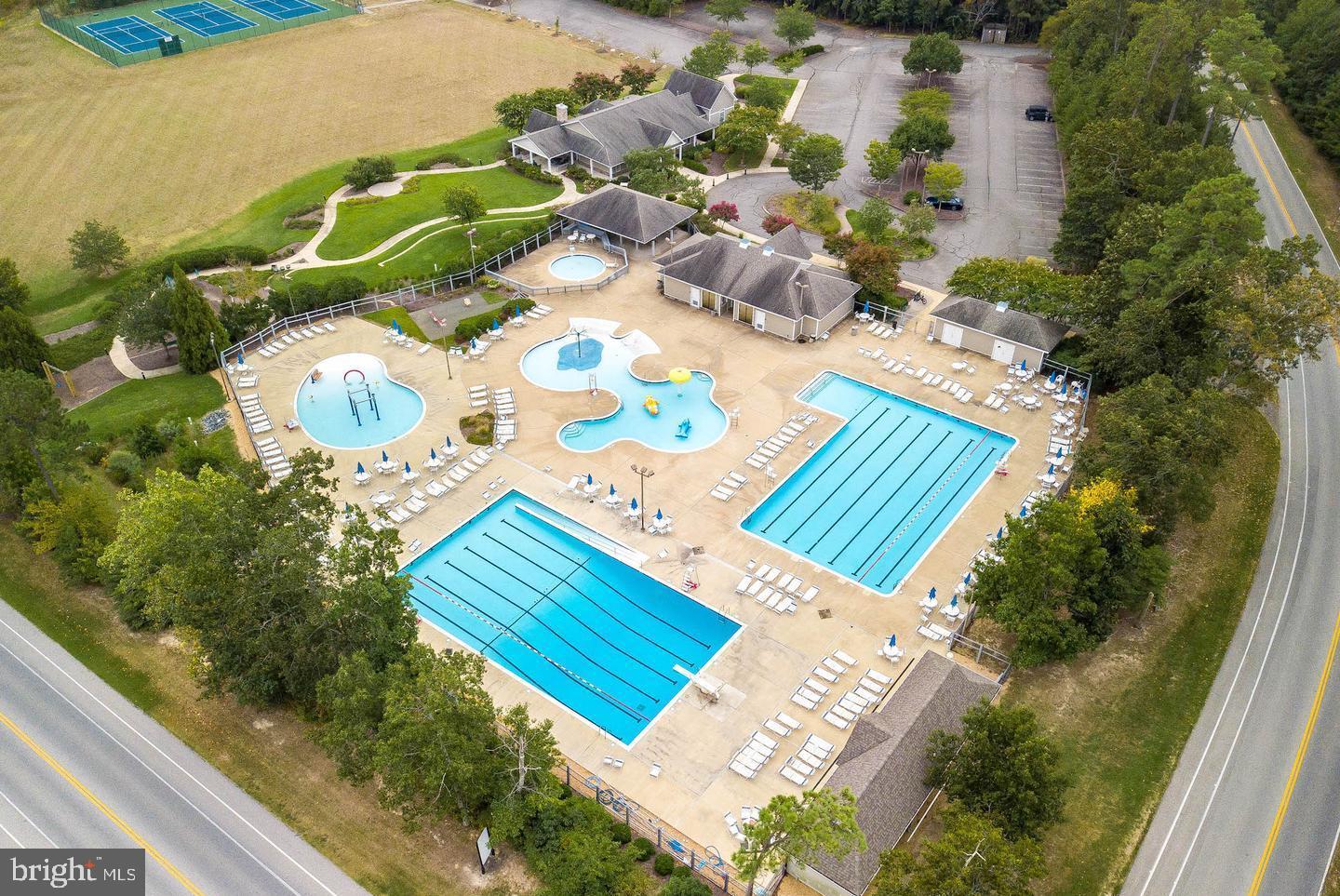 WOODLAND PARK AT WILDEWOOD - Residential