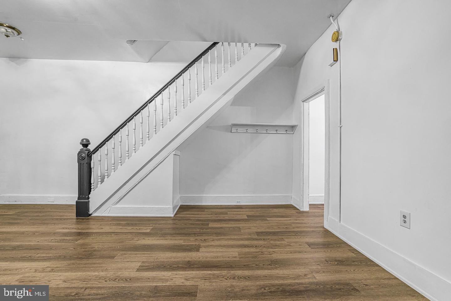 1218 W 4TH STREET