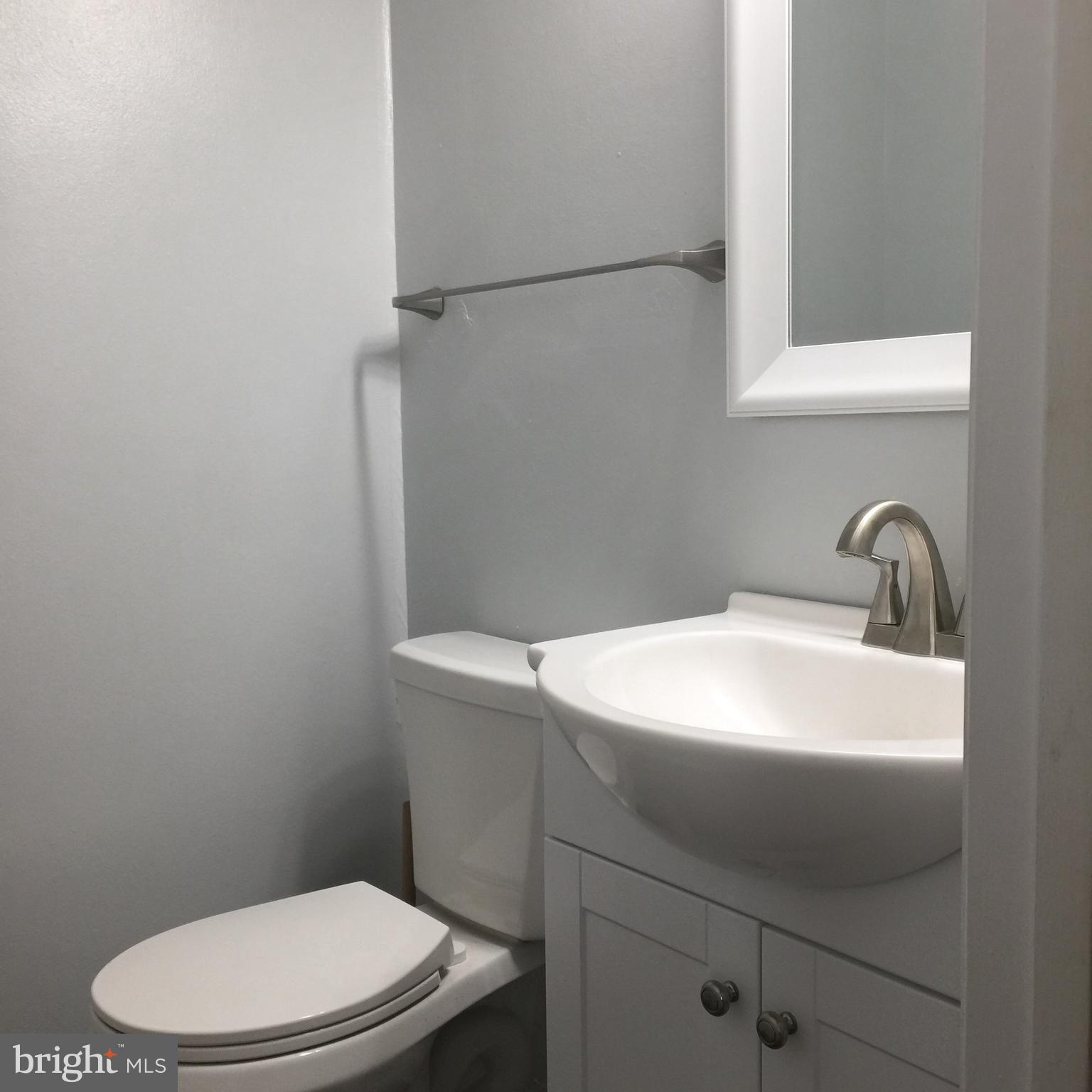 WILLIAMSTOWN - Residential