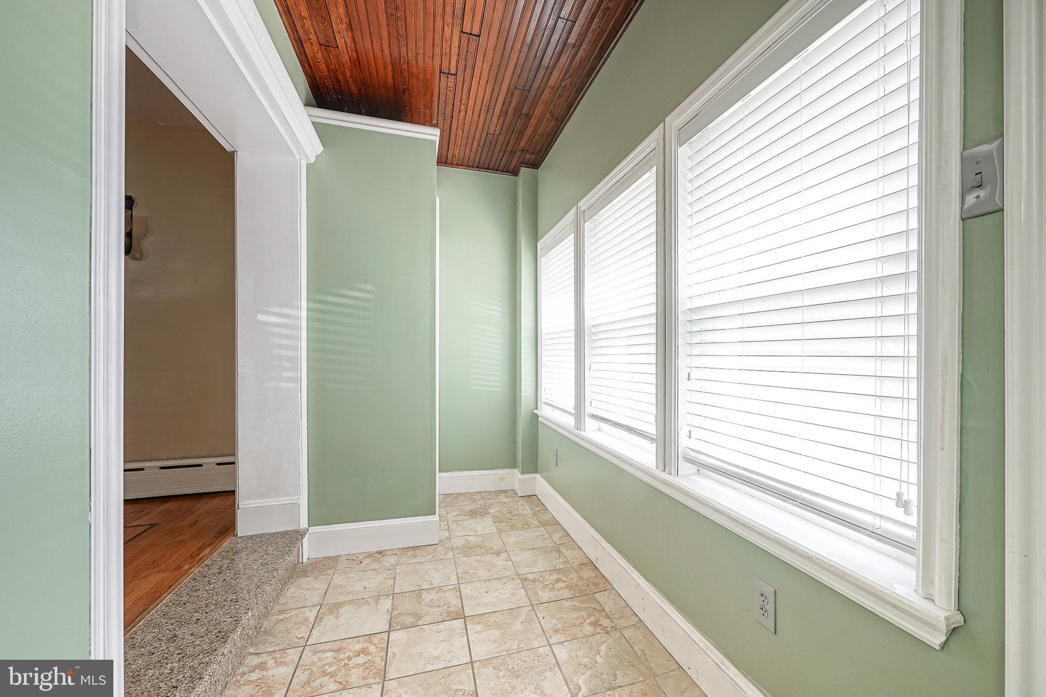 PHILADELPHIA (SOUTH) - Residential