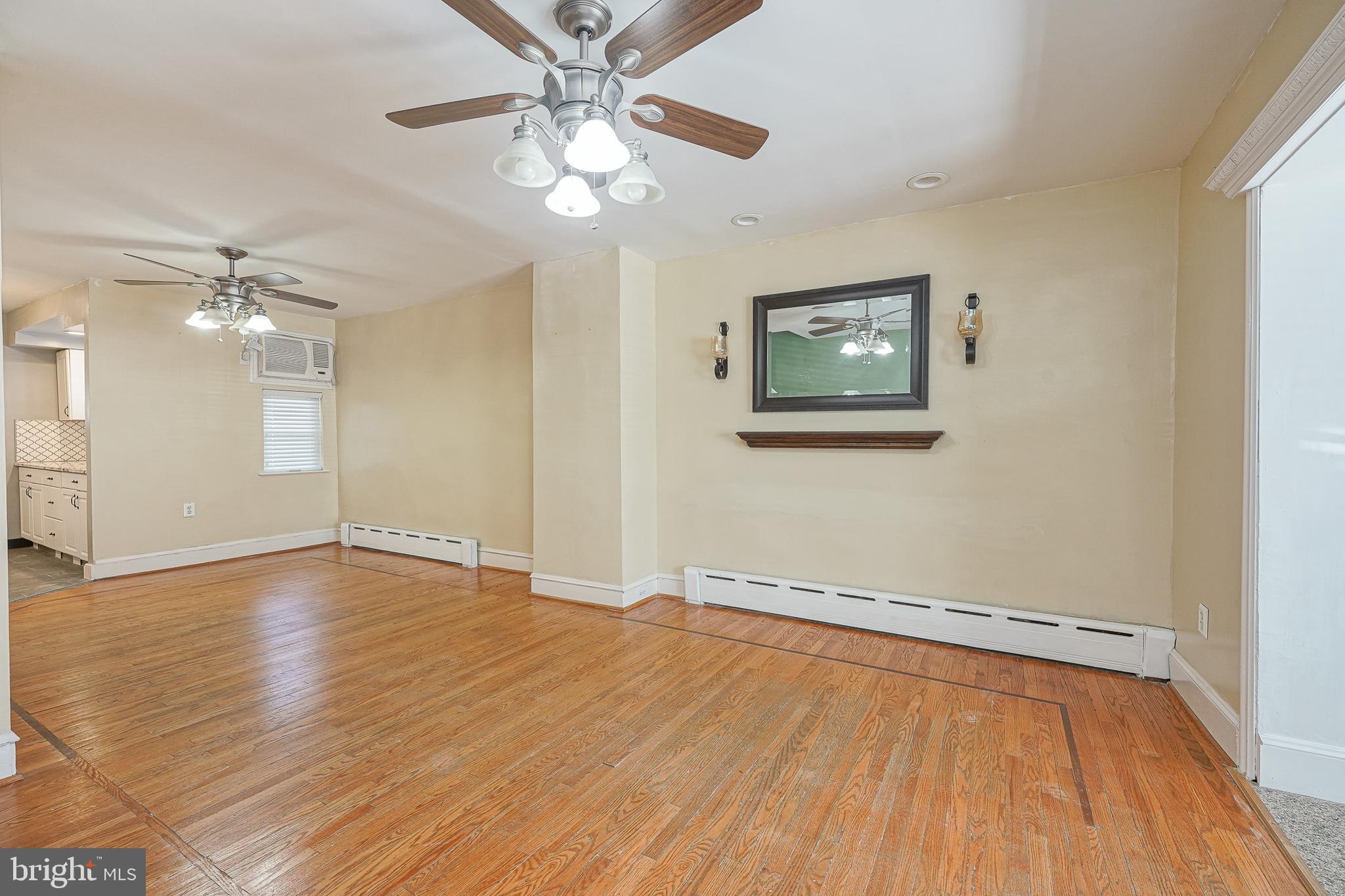 PHILADELPHIA (SOUTH) - Residential