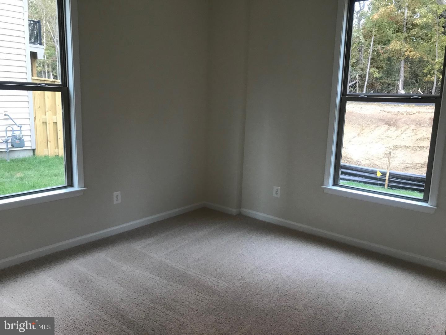 GLASCOCK FIELD AT STONE RIDGE - Residential Lease