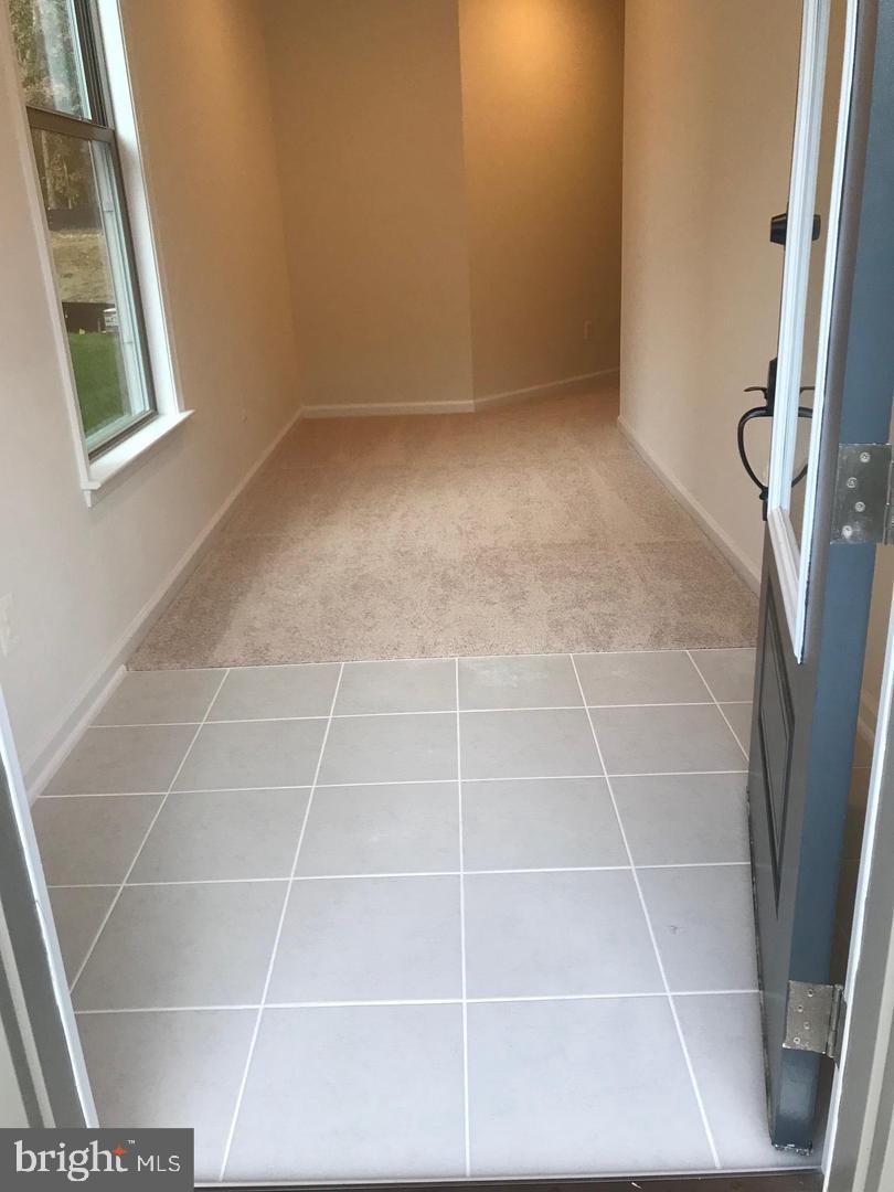 GLASCOCK FIELD AT STONE RIDGE - Residential Lease