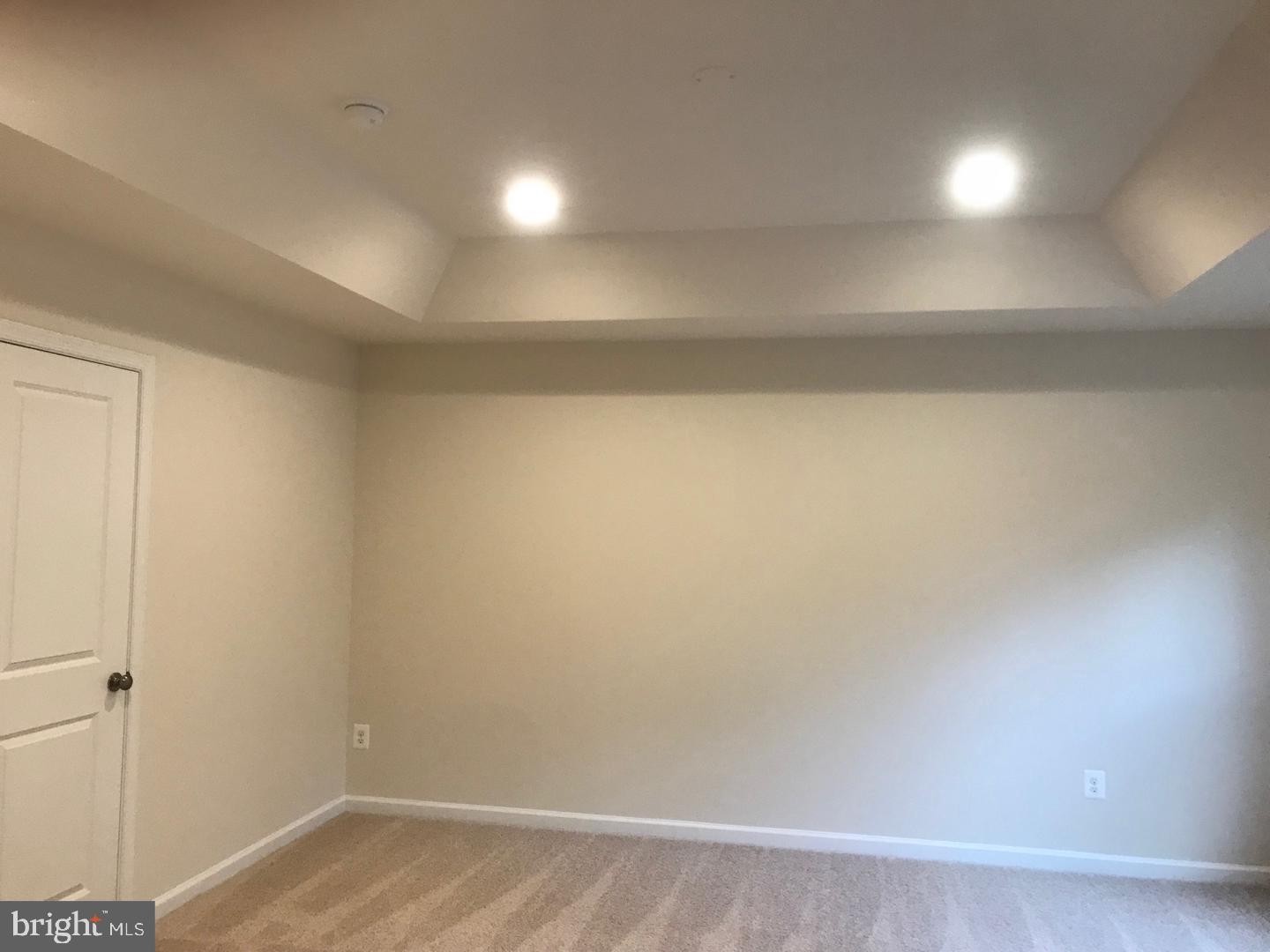 GLASCOCK FIELD AT STONE RIDGE - Residential Lease