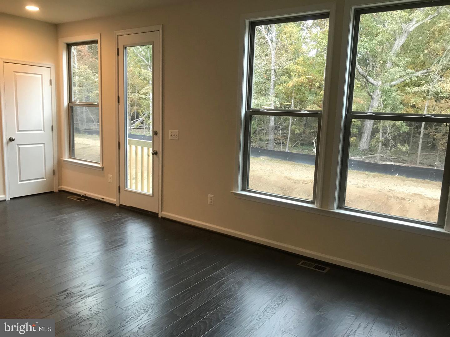 GLASCOCK FIELD AT STONE RIDGE - Residential Lease