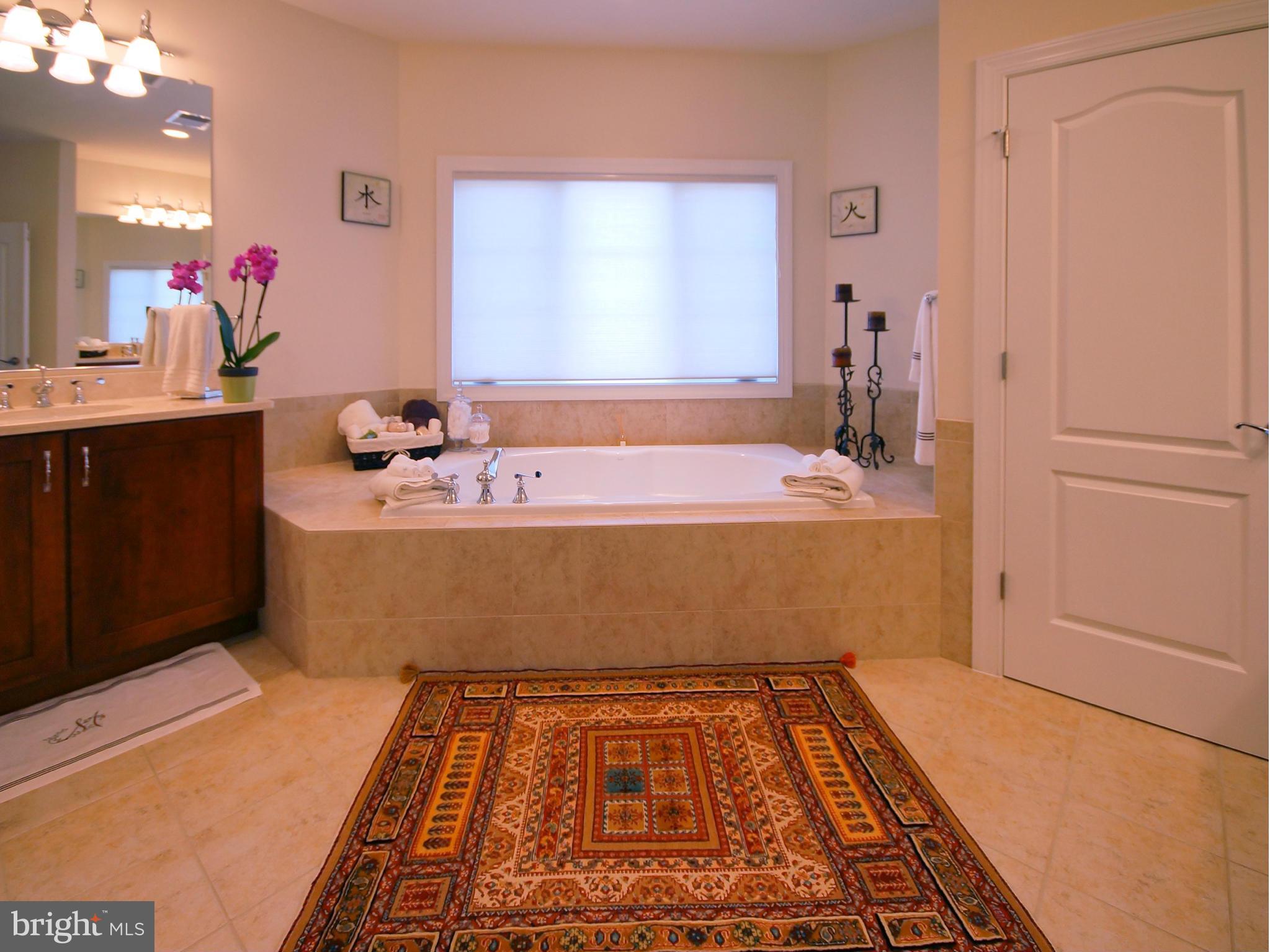 MAYMONT ESTATES - Residential