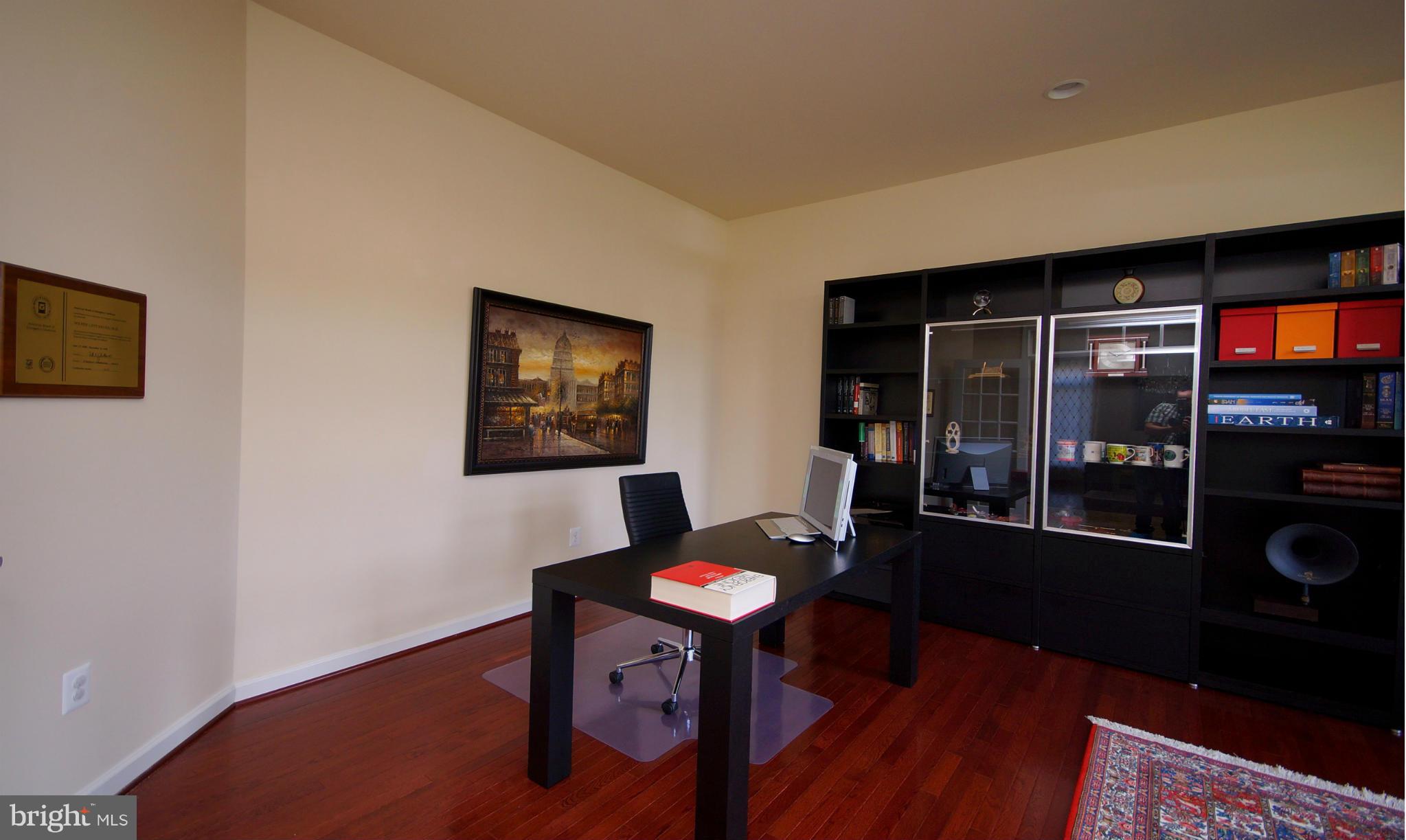 MAYMONT ESTATES - Residential