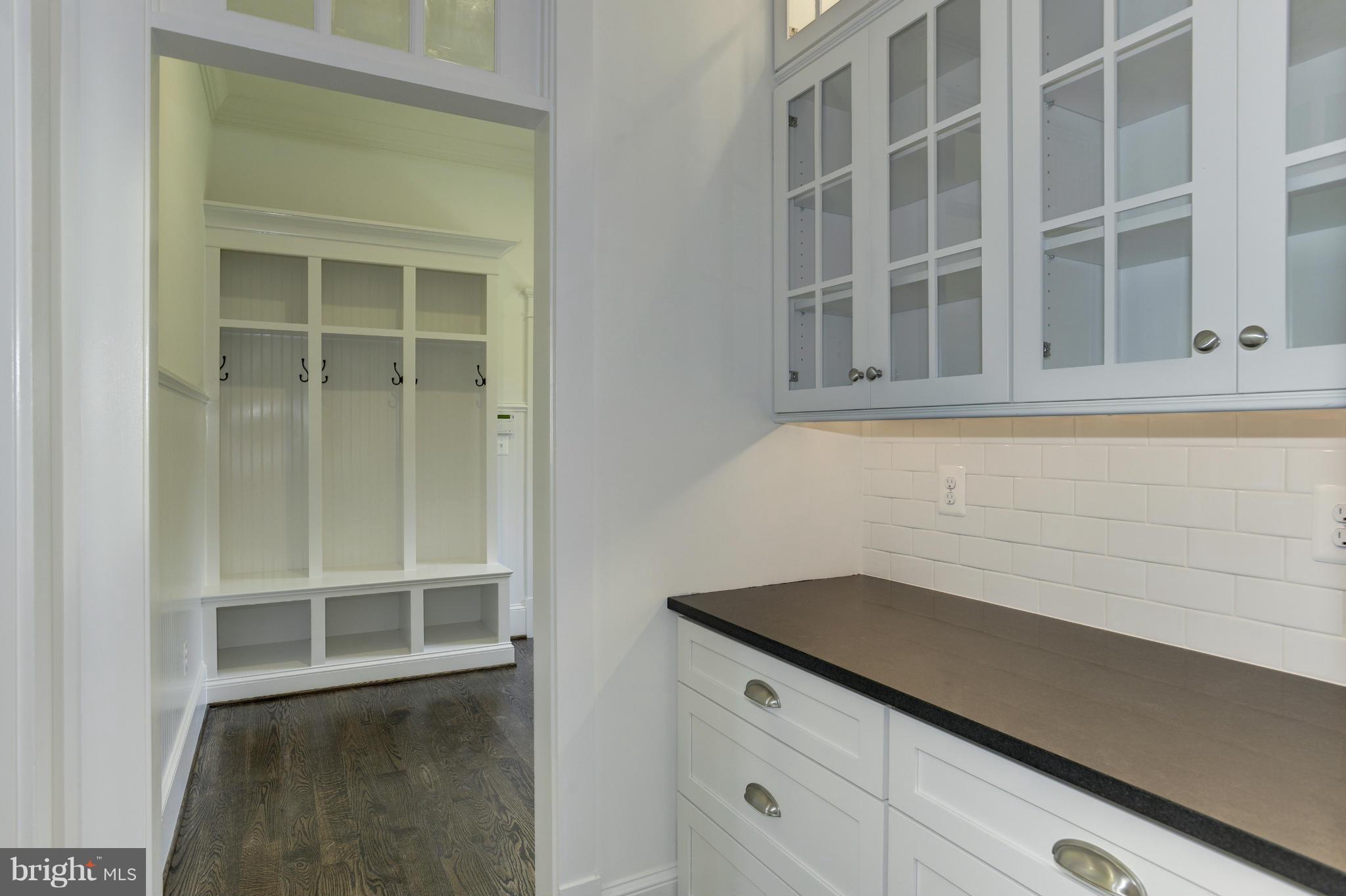 WESTBRIAR COUNTRY CLUB MANOR - Residential