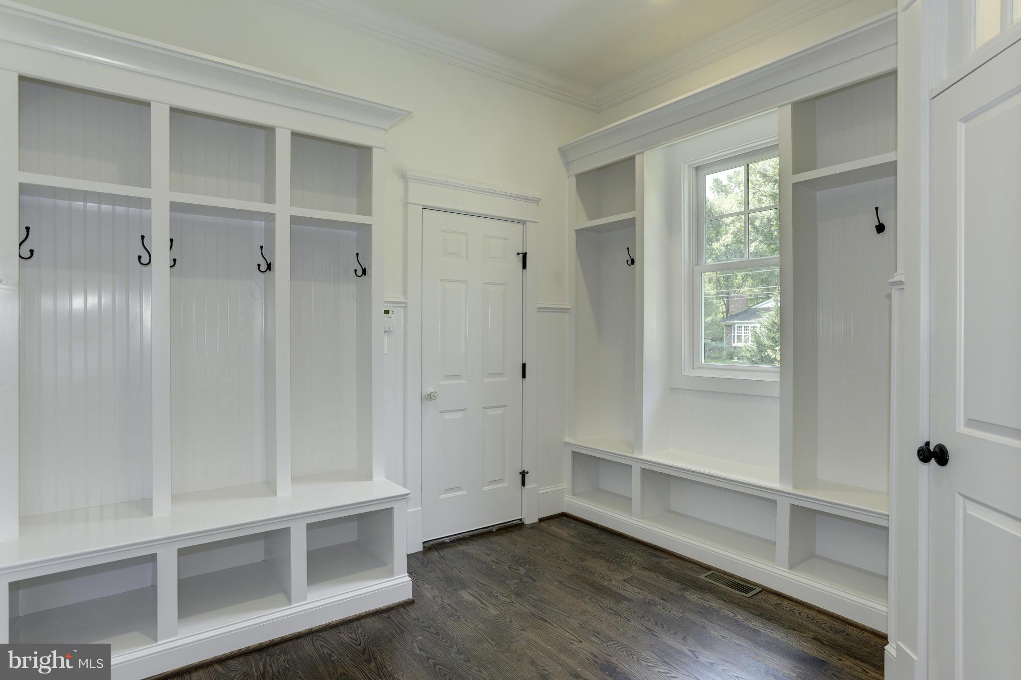 WESTBRIAR COUNTRY CLUB MANOR - Residential