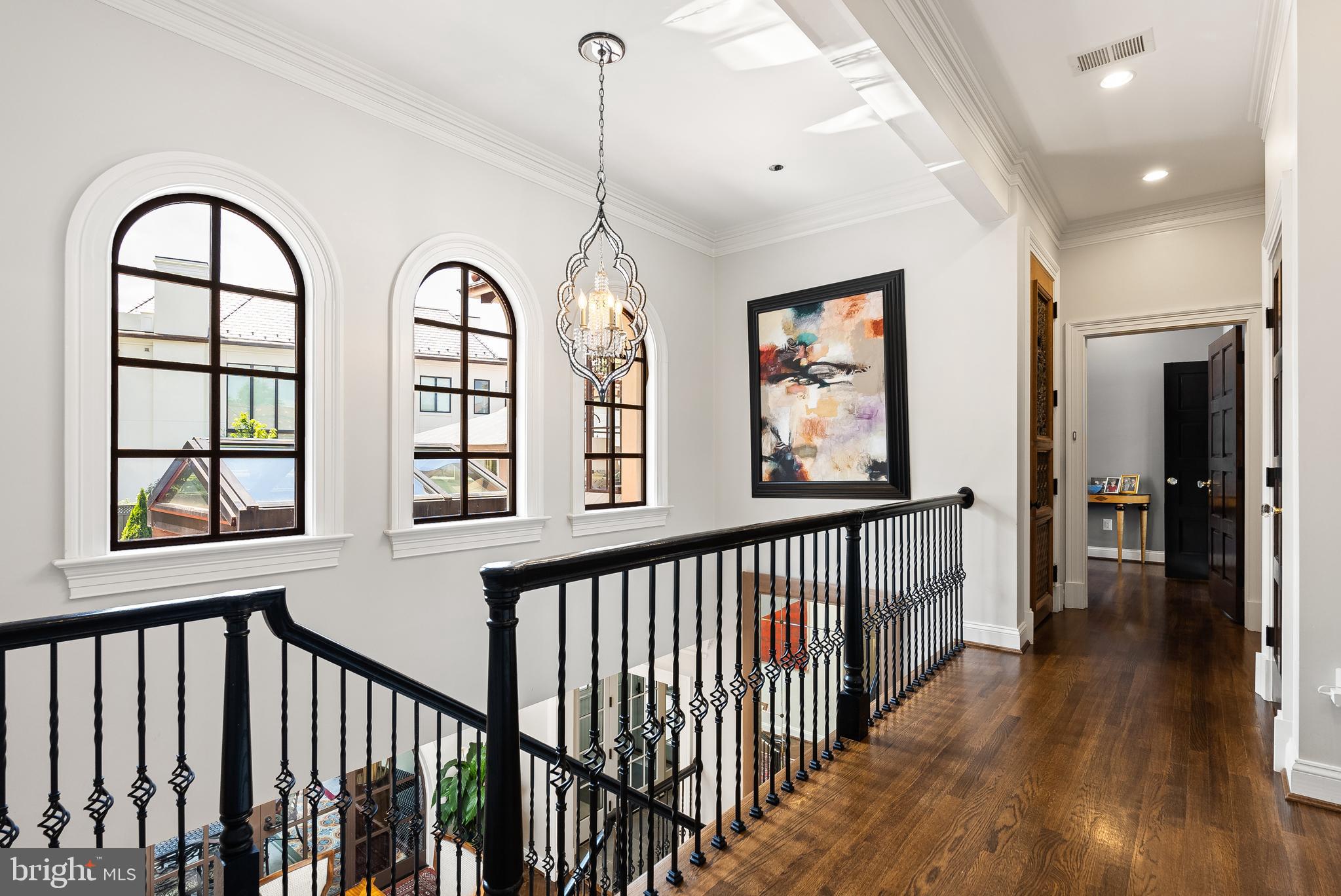 OBSERVATORY CIRCLE - Residential