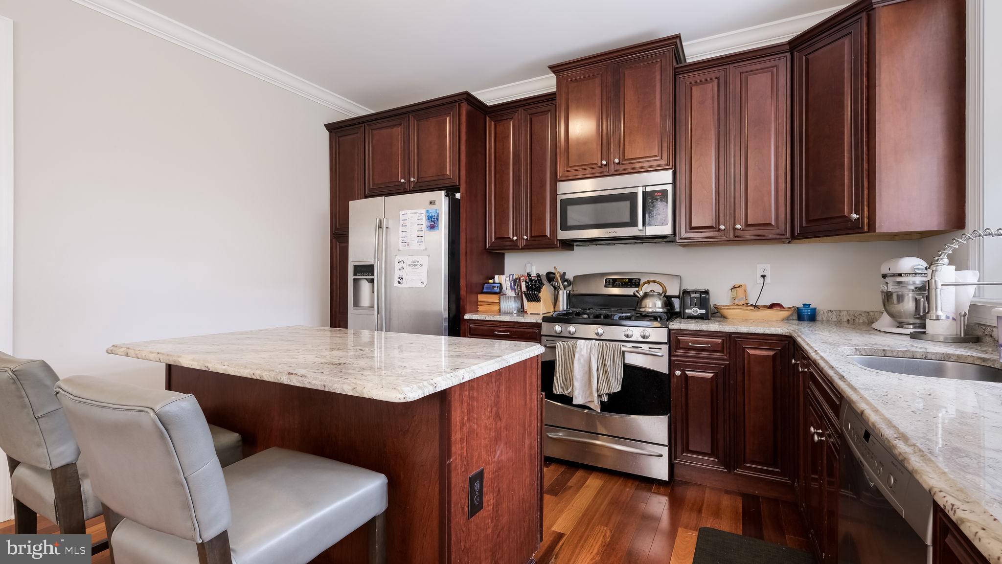 MEDIA - Residential Lease