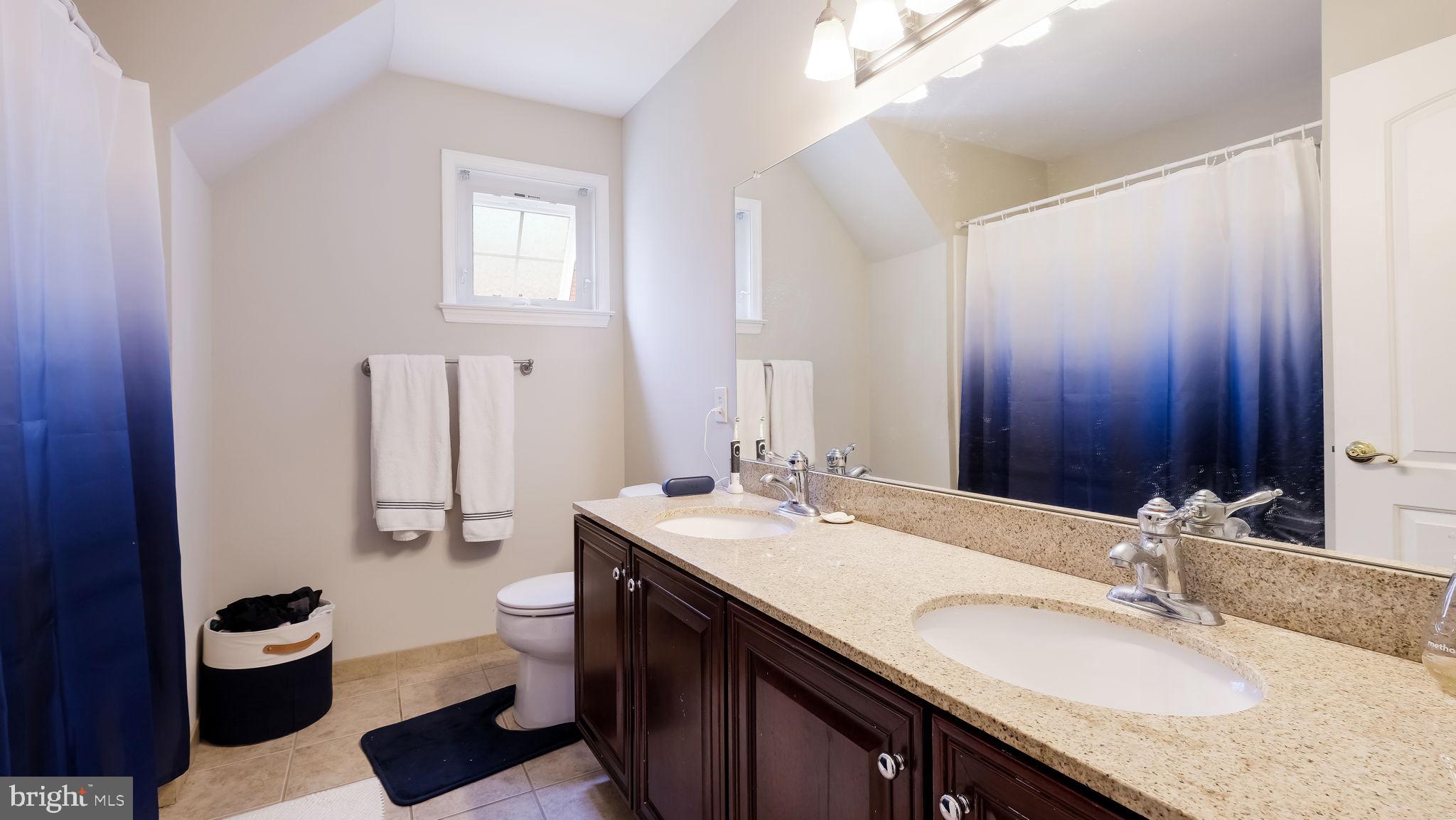 MEDIA - Residential Lease