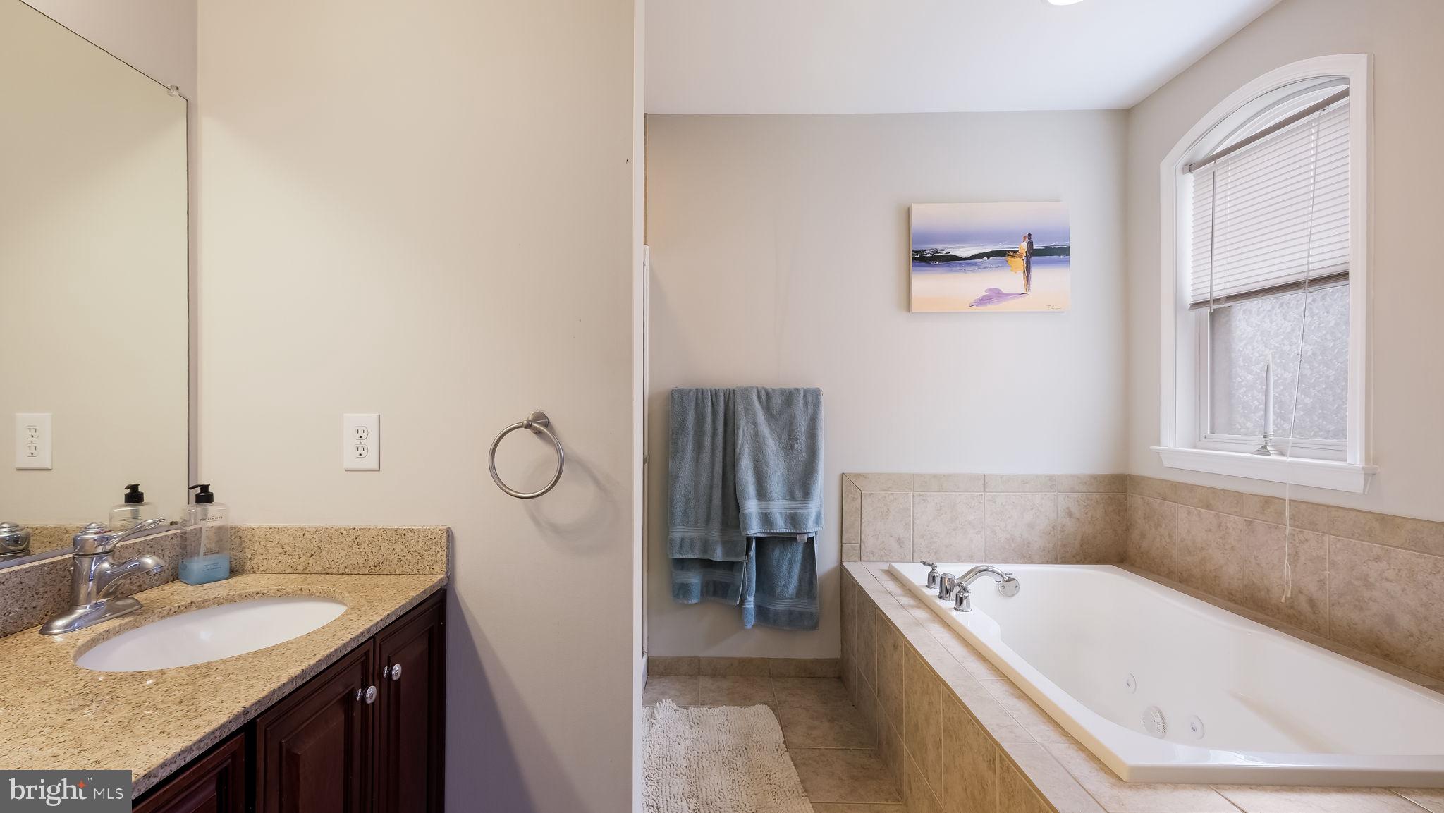 MEDIA - Residential Lease