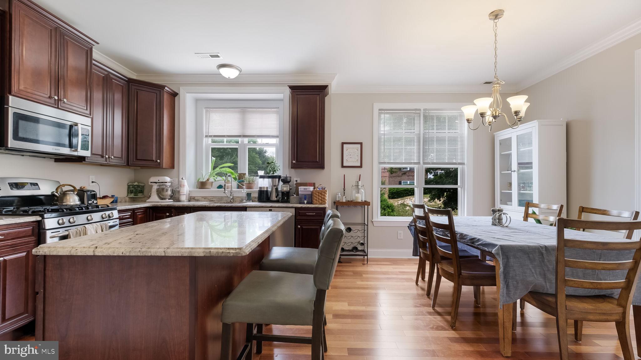 MEDIA - Residential Lease