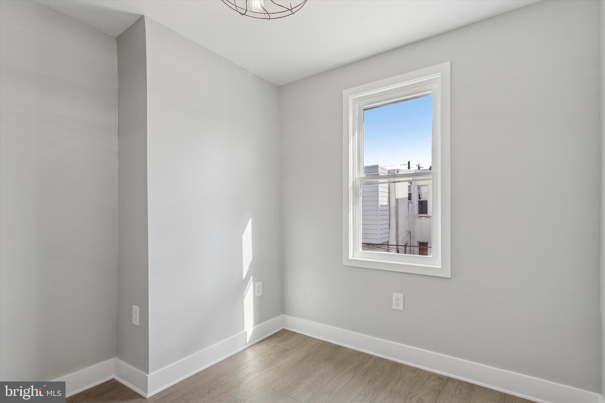 WHITMAN - Residential