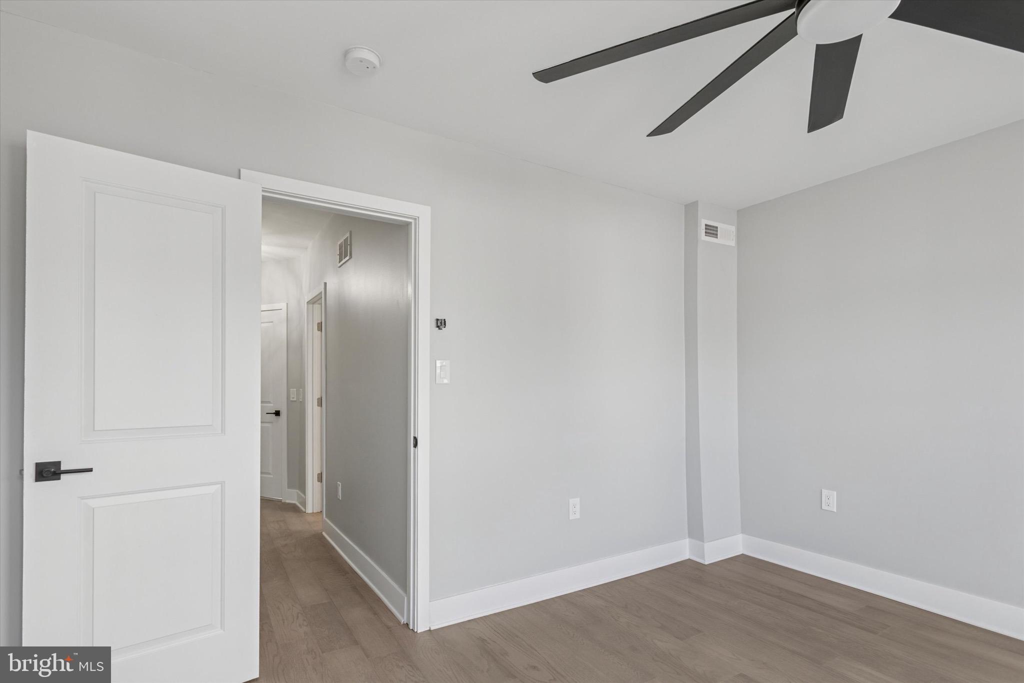 WHITMAN - Residential