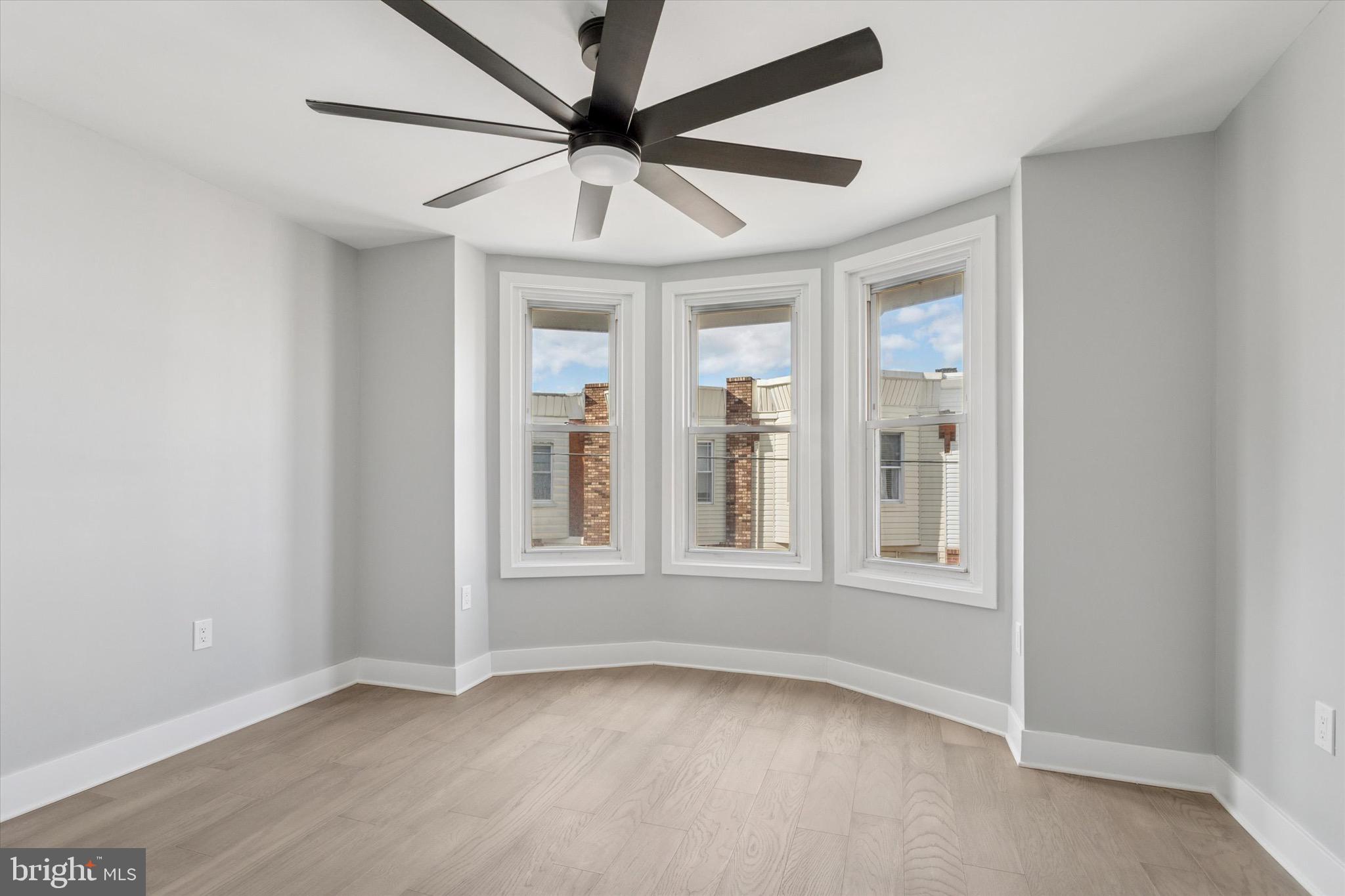 WHITMAN - Residential