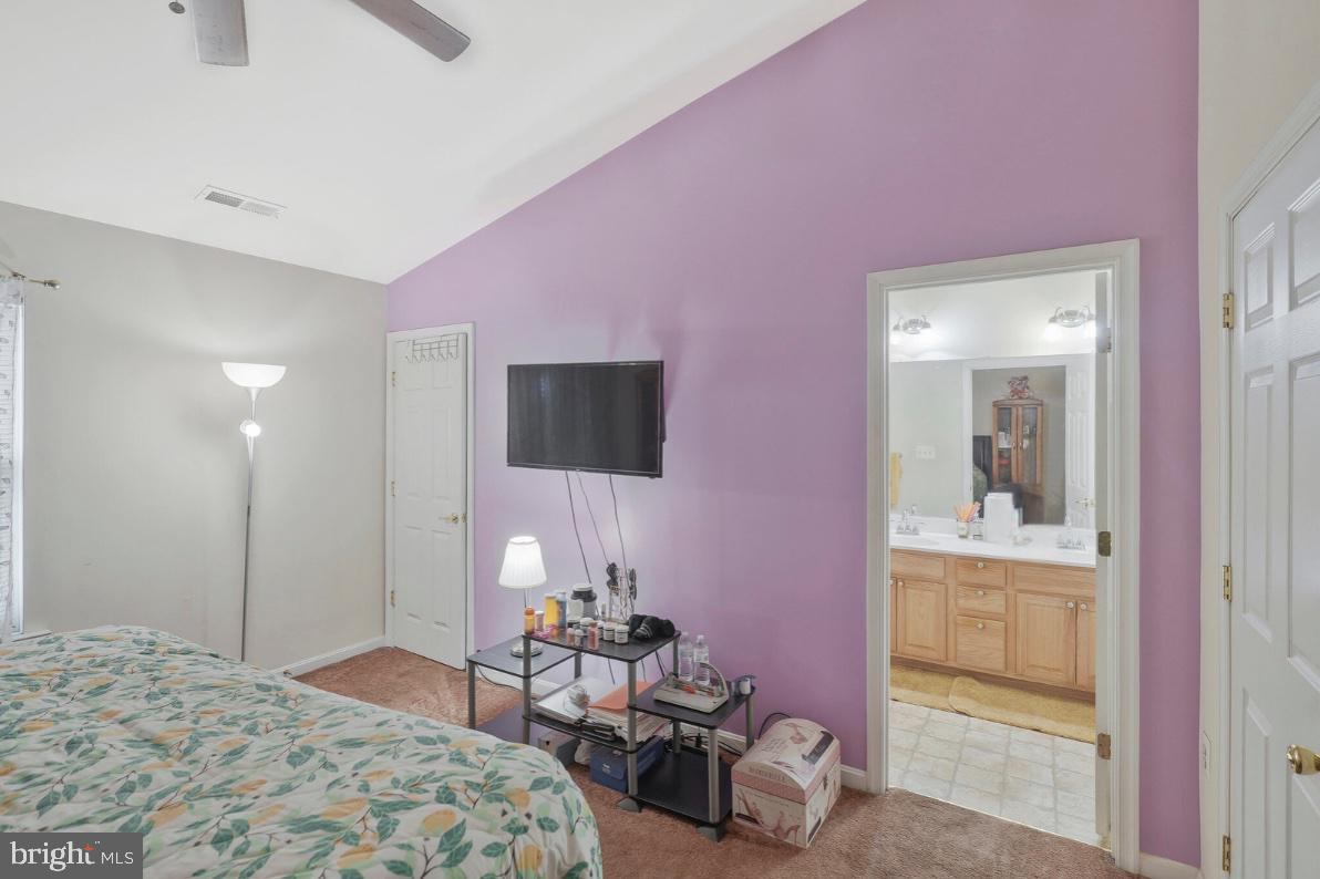 SHEFFIELD - Residential Lease