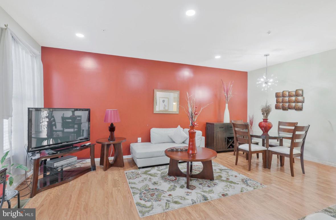 SHEFFIELD - Residential Lease