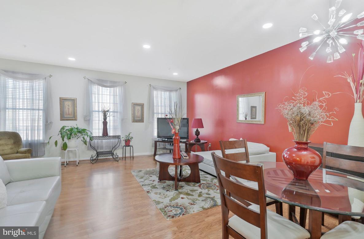 SHEFFIELD - Residential Lease