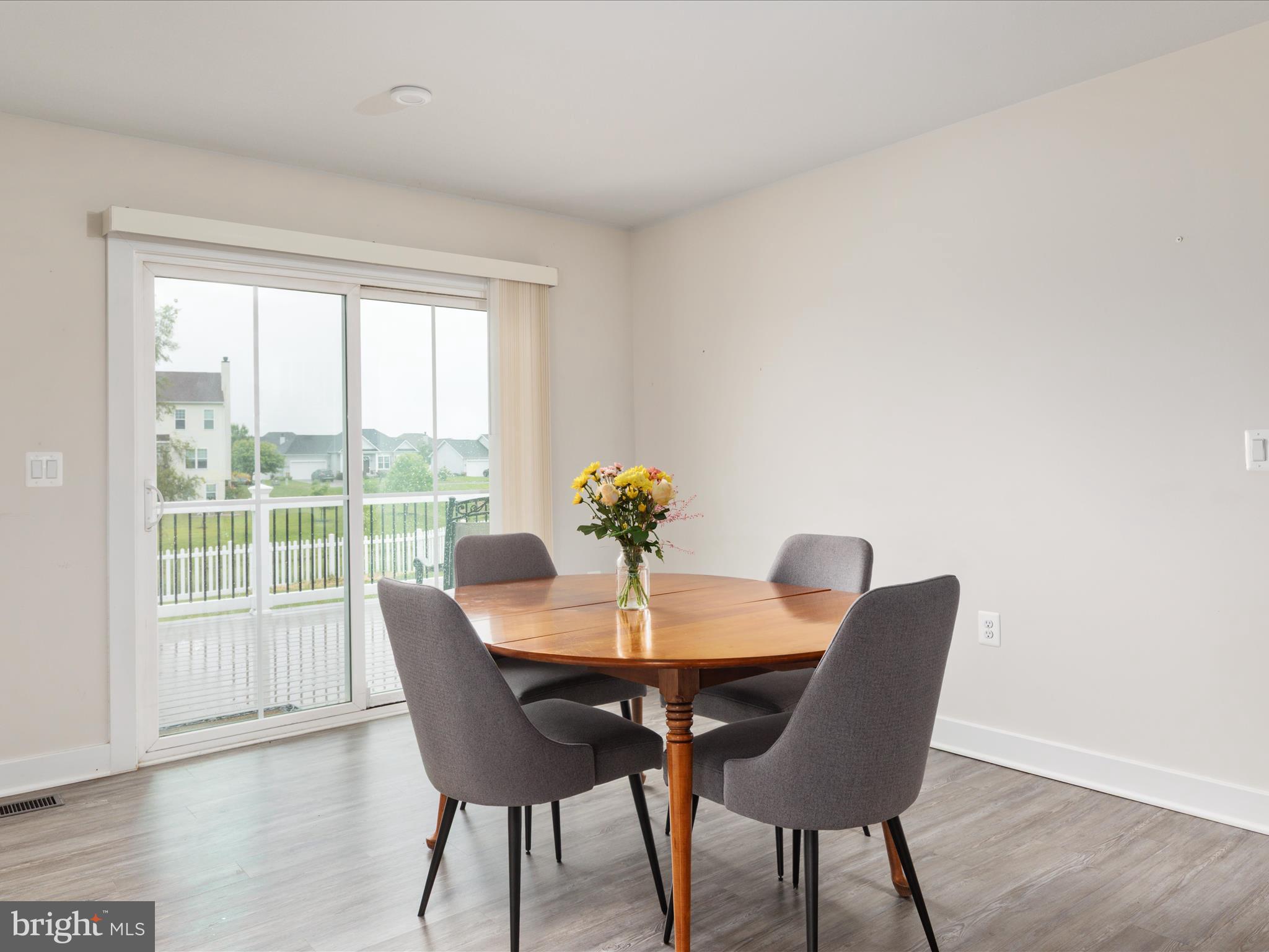 ARCADIA SPRINGS - Residential