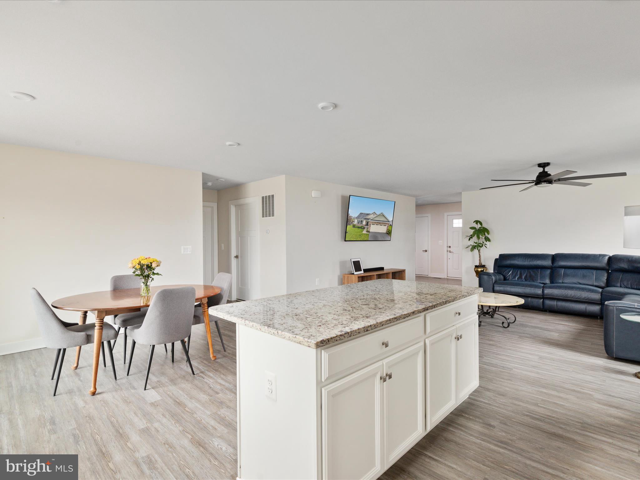 ARCADIA SPRINGS - Residential